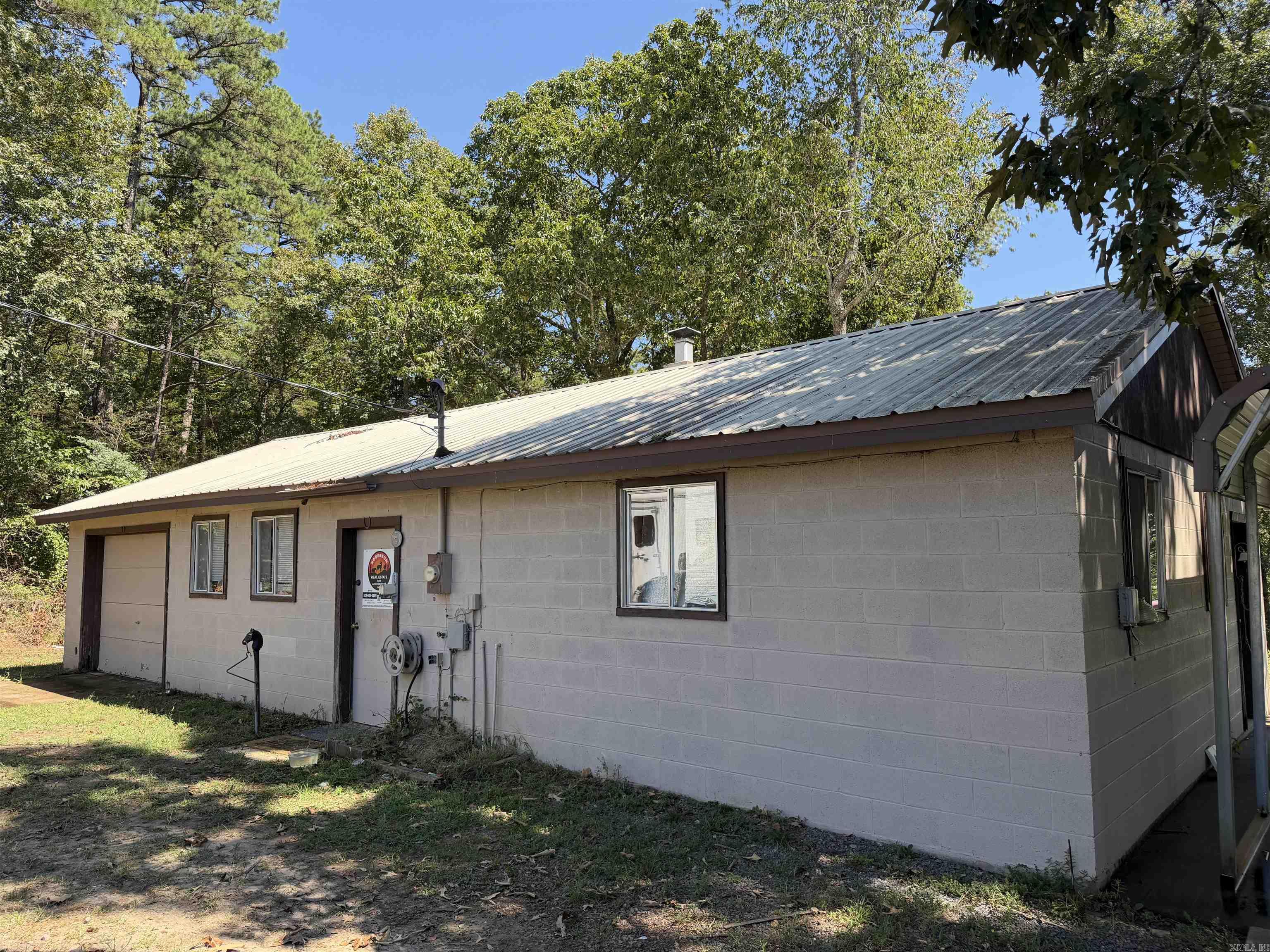 2195 Hwy 330 S  Shirley, AR