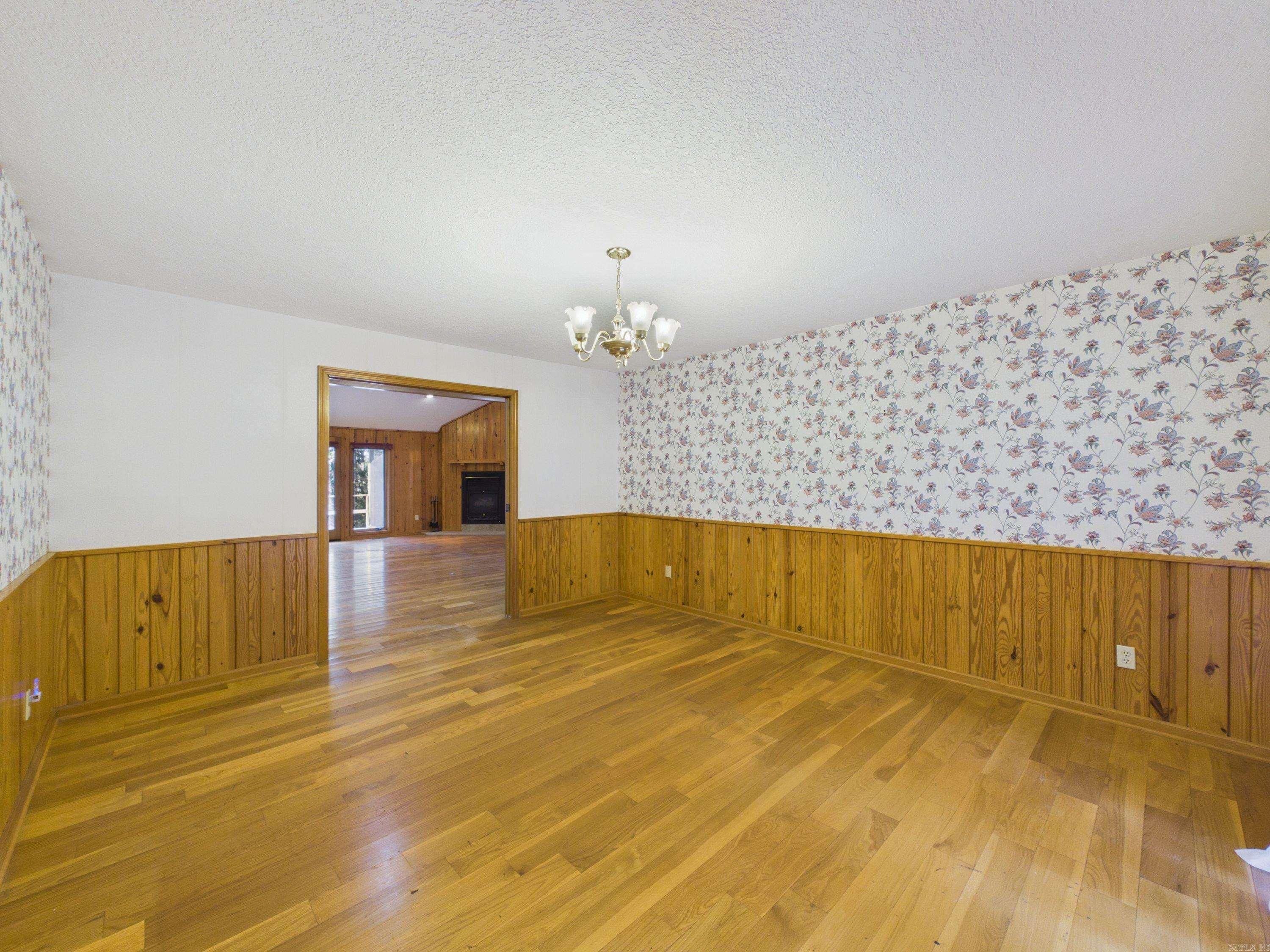 784 HWY 115 Cave City, AR 72521