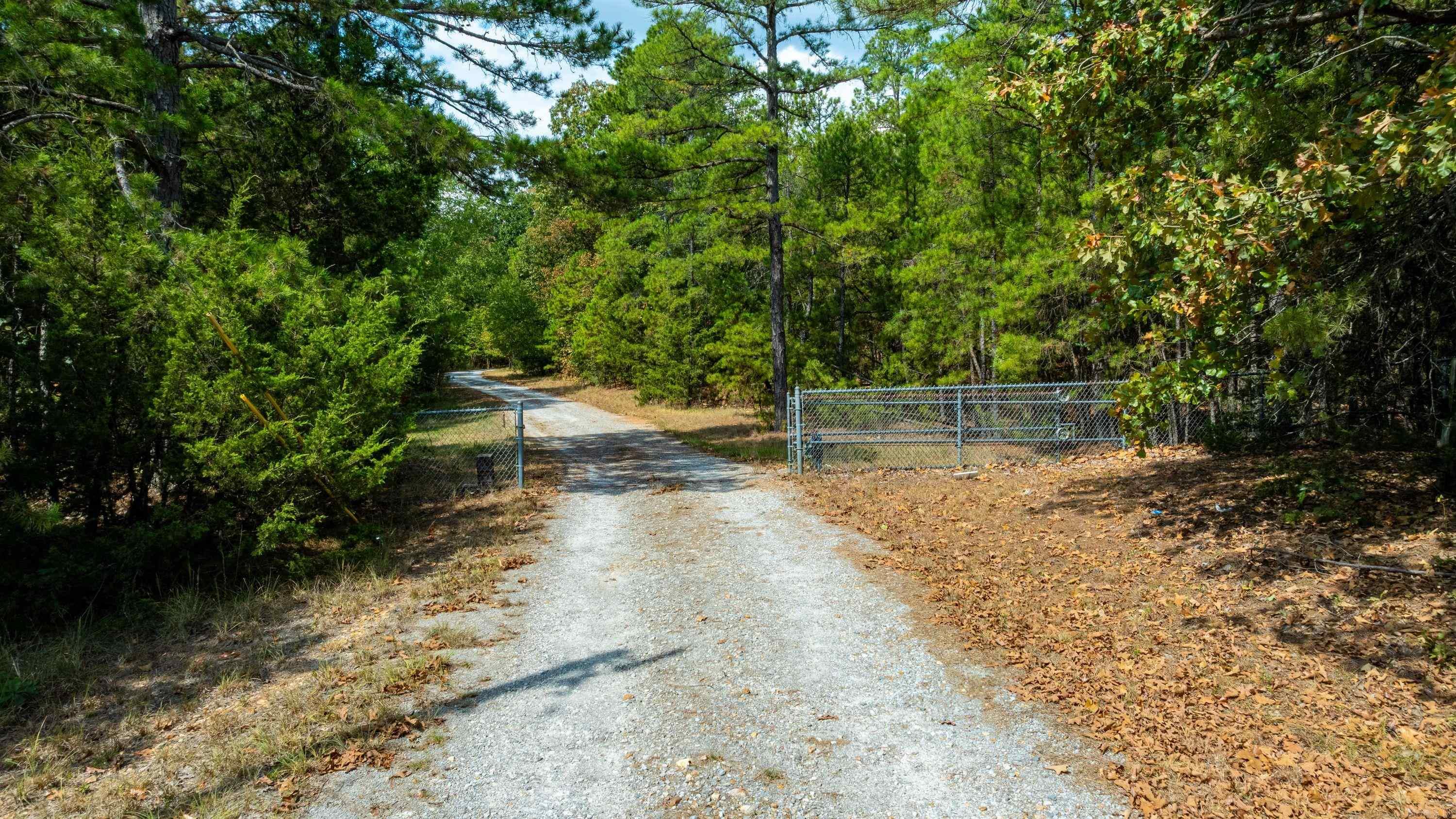 784 HWY 115 Cave City, AR 72521