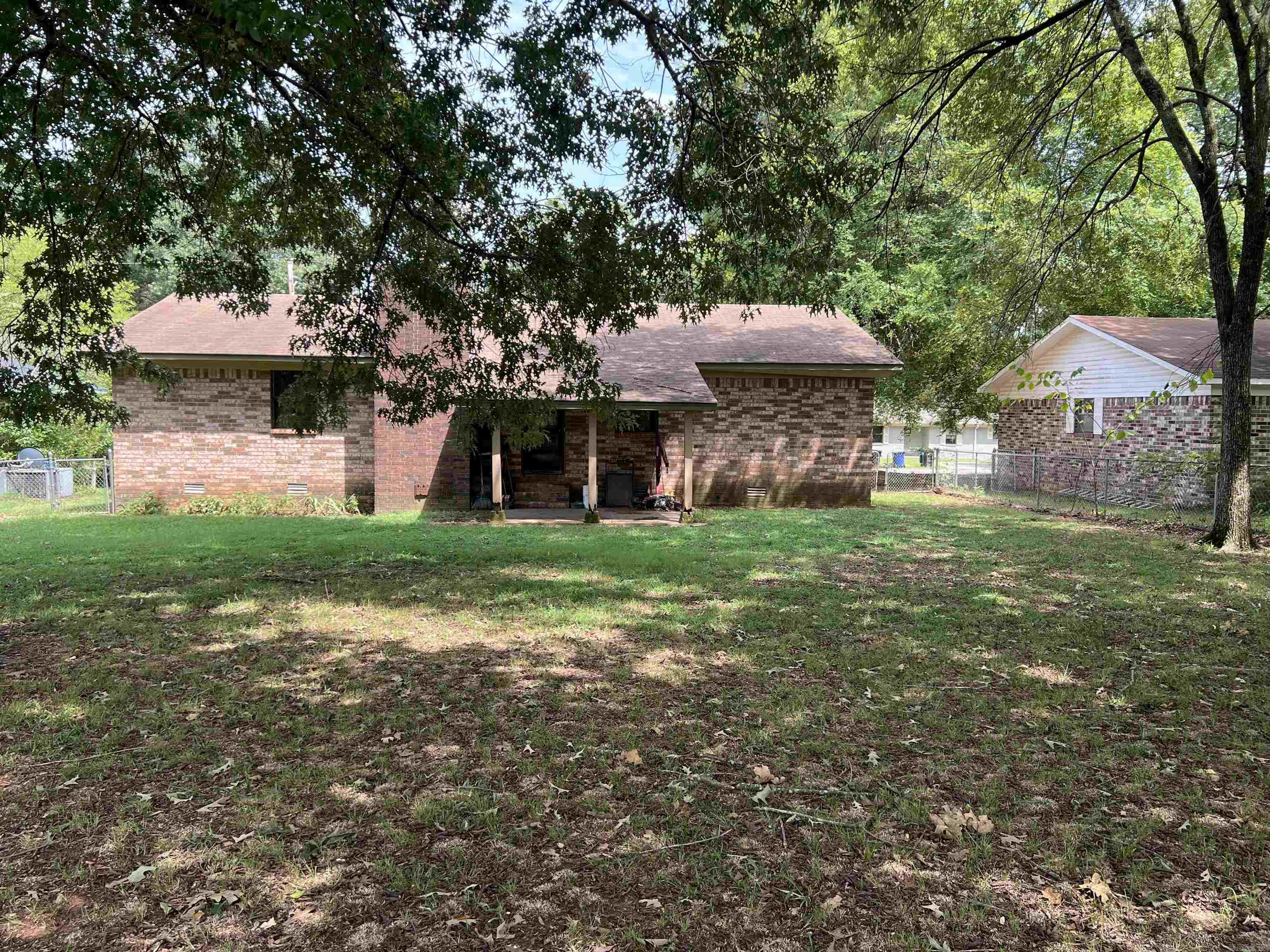 407 N Joplin  Russellville, AR