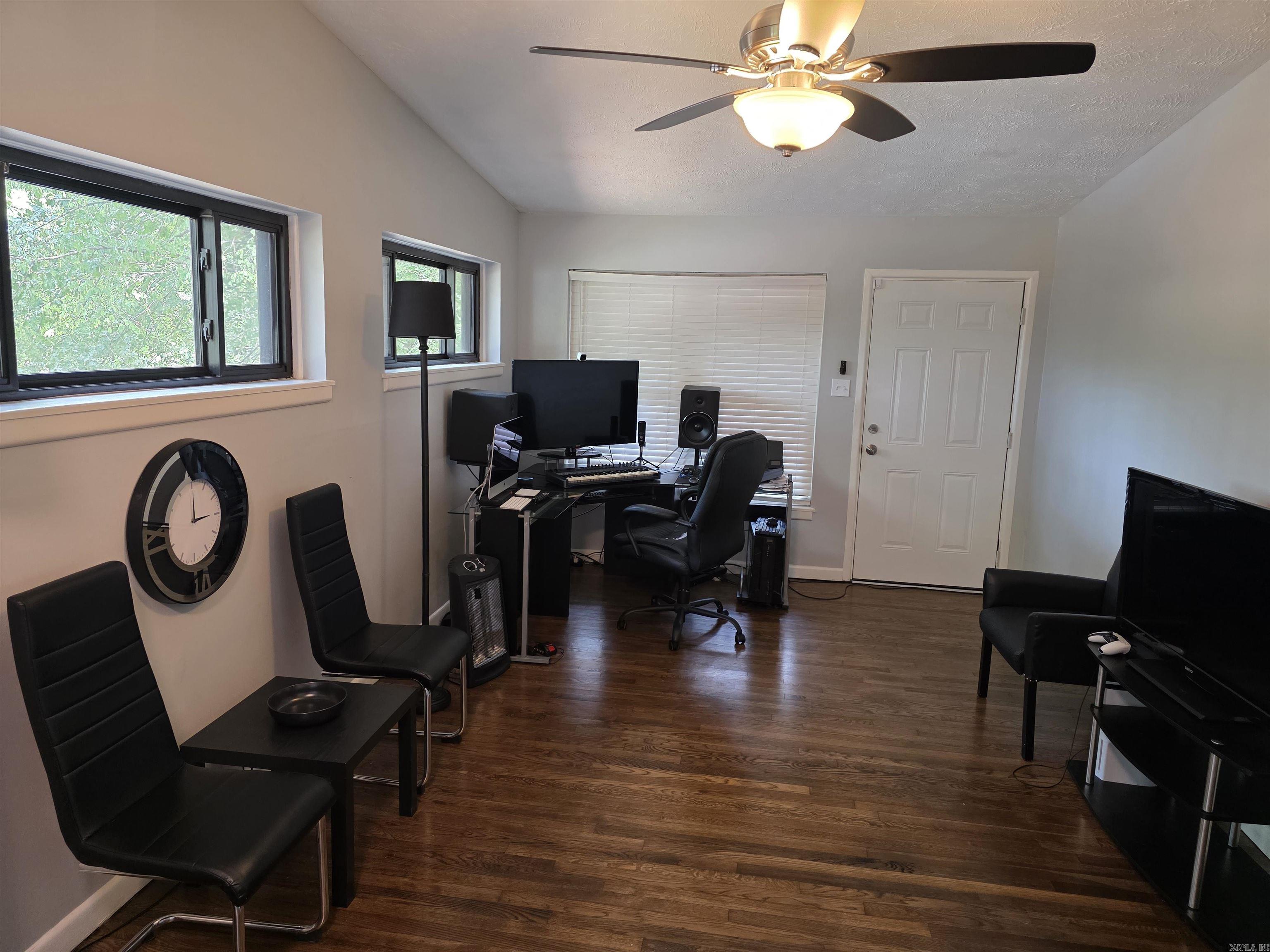 19 Woodcliff  Little Rock, AR
