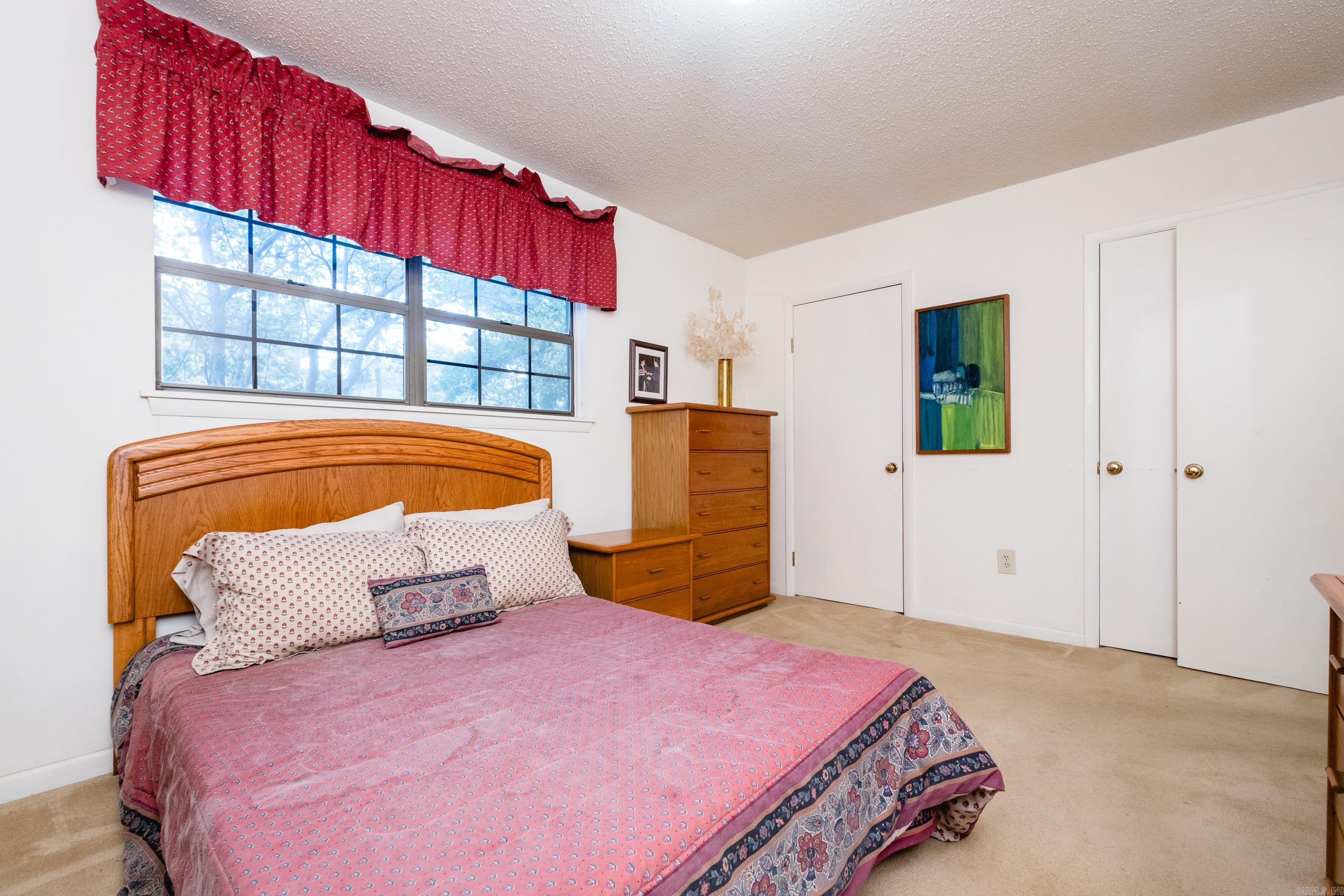 11 Barberry  Little Rock, AR