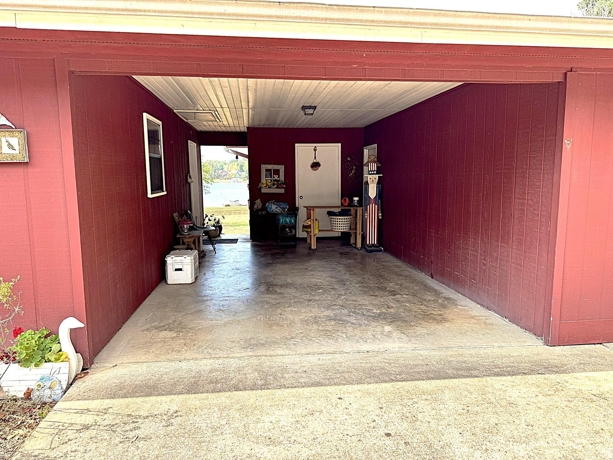 911 S Edgewater Dr. Horseshoe Bend, AR 72512