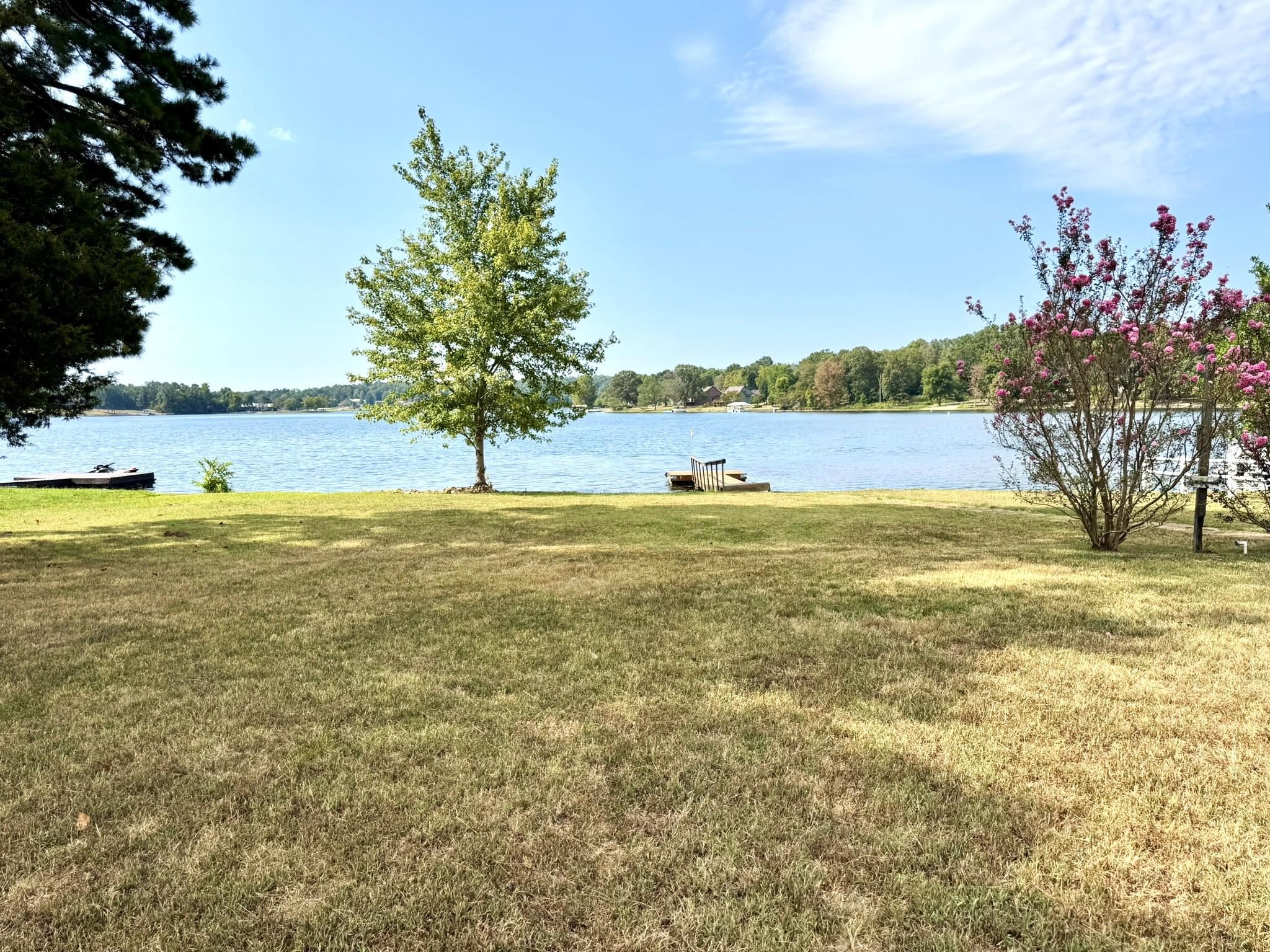 911 S Edgewater Dr. Horseshoe Bend, AR 72512