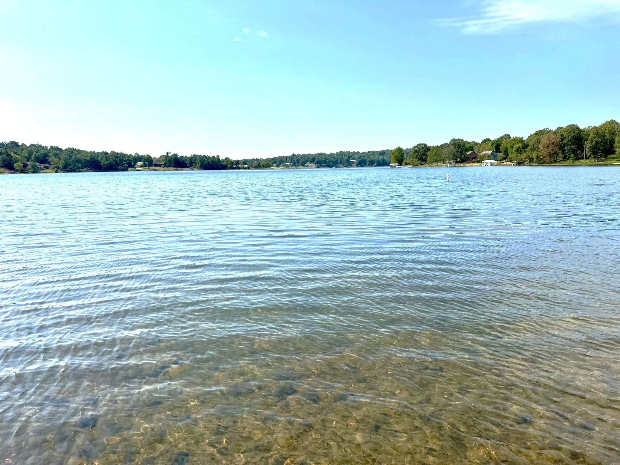 911 S Edgewater Dr. Horseshoe Bend, AR 72512