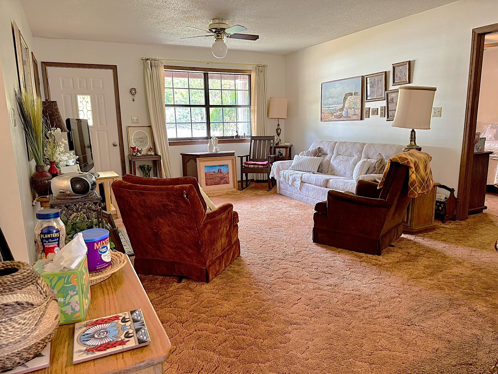 911 S Edgewater Dr. Horseshoe Bend, AR 72512