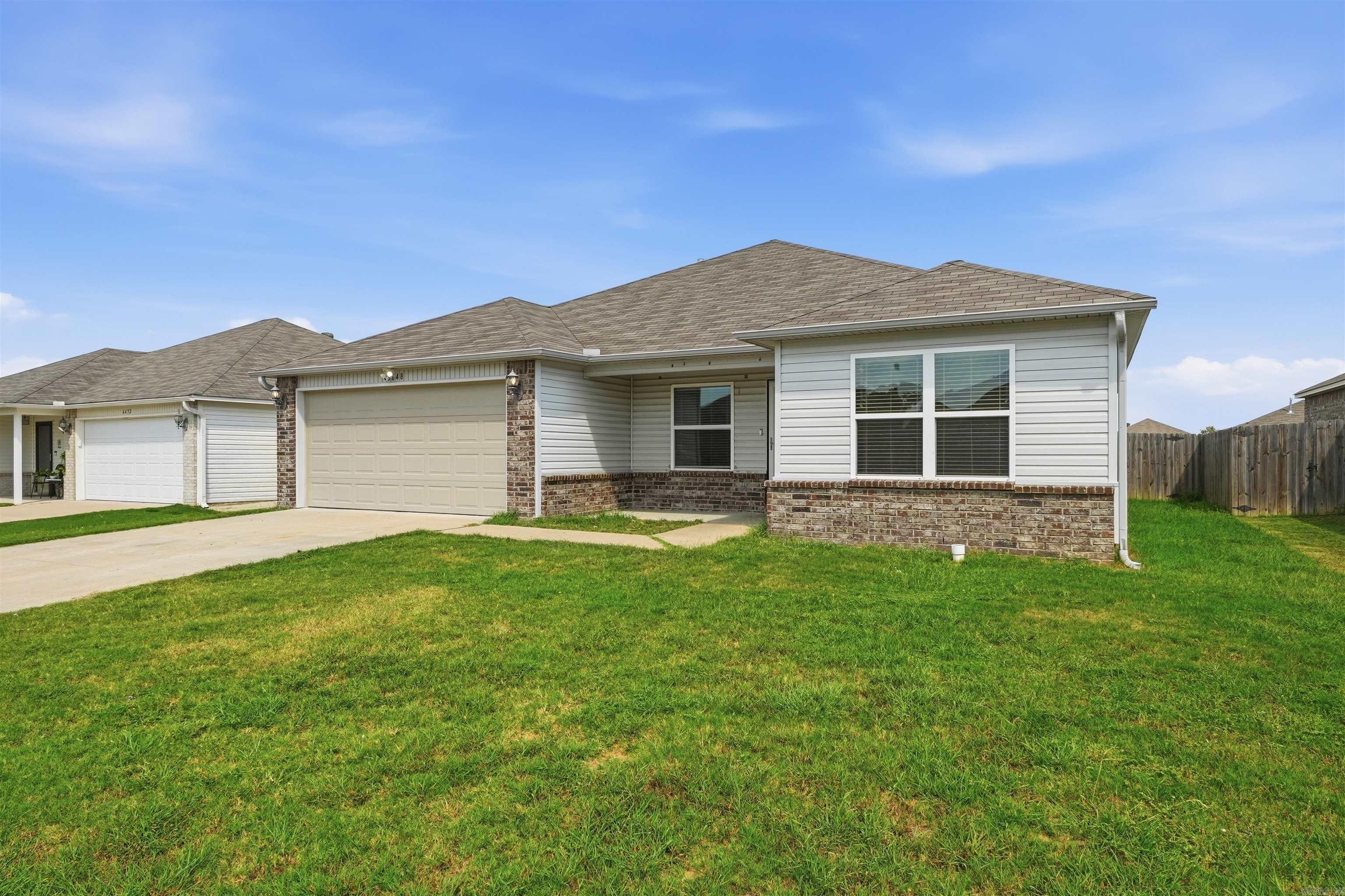 6648 White Oak  North Little Rock, AR