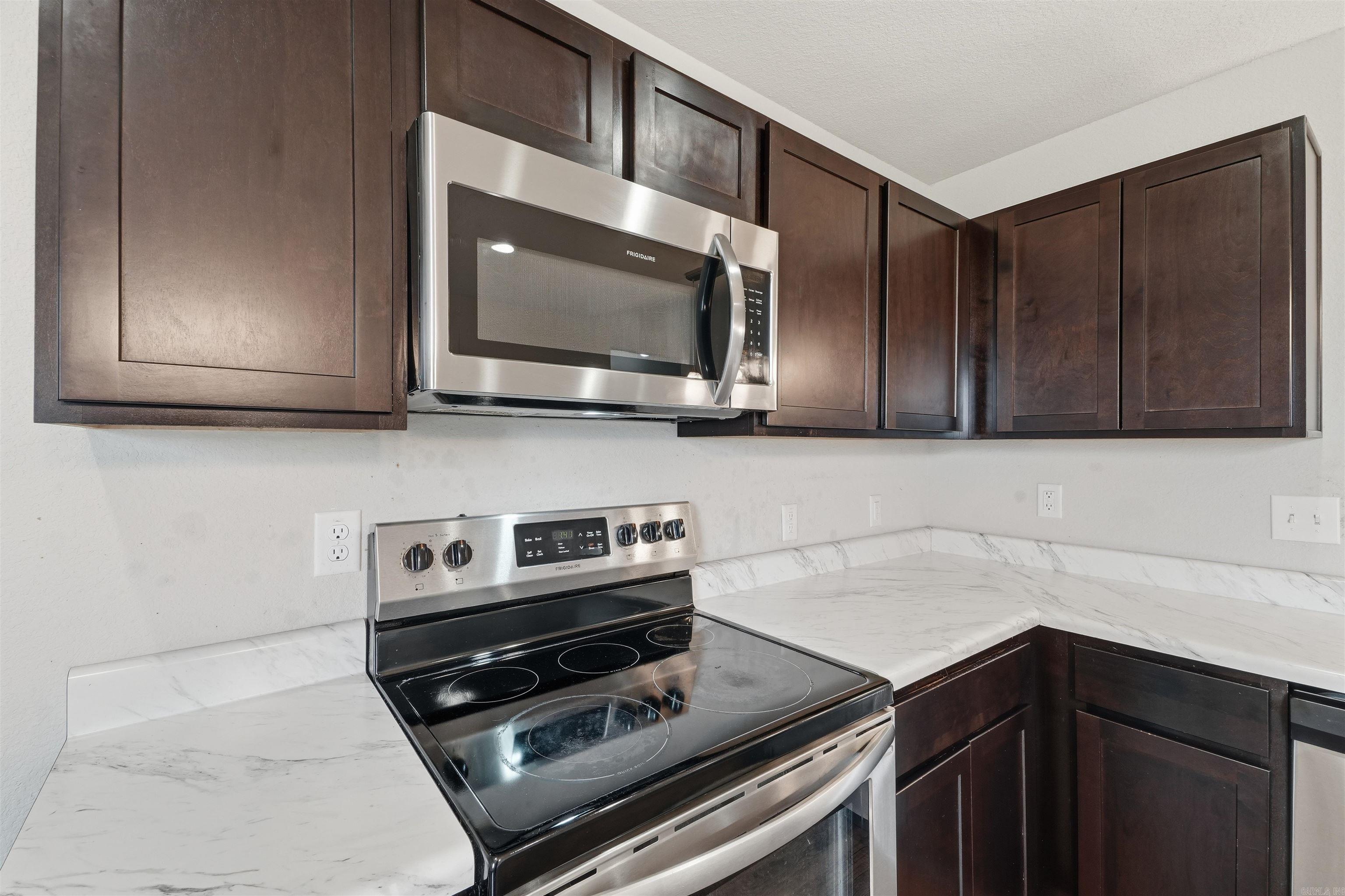 6648 White Oak  North Little Rock, AR