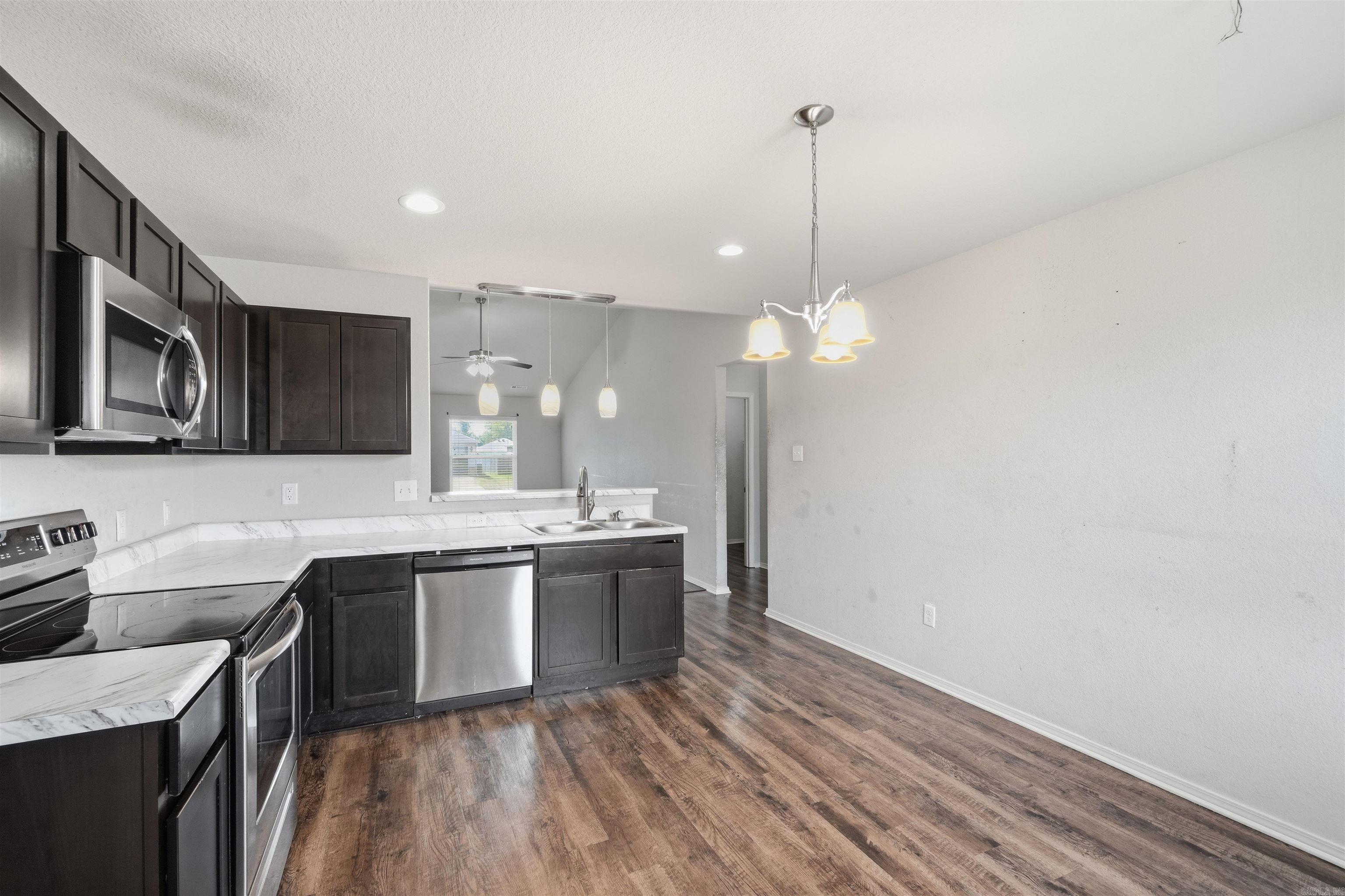6648 White Oak  North Little Rock, AR