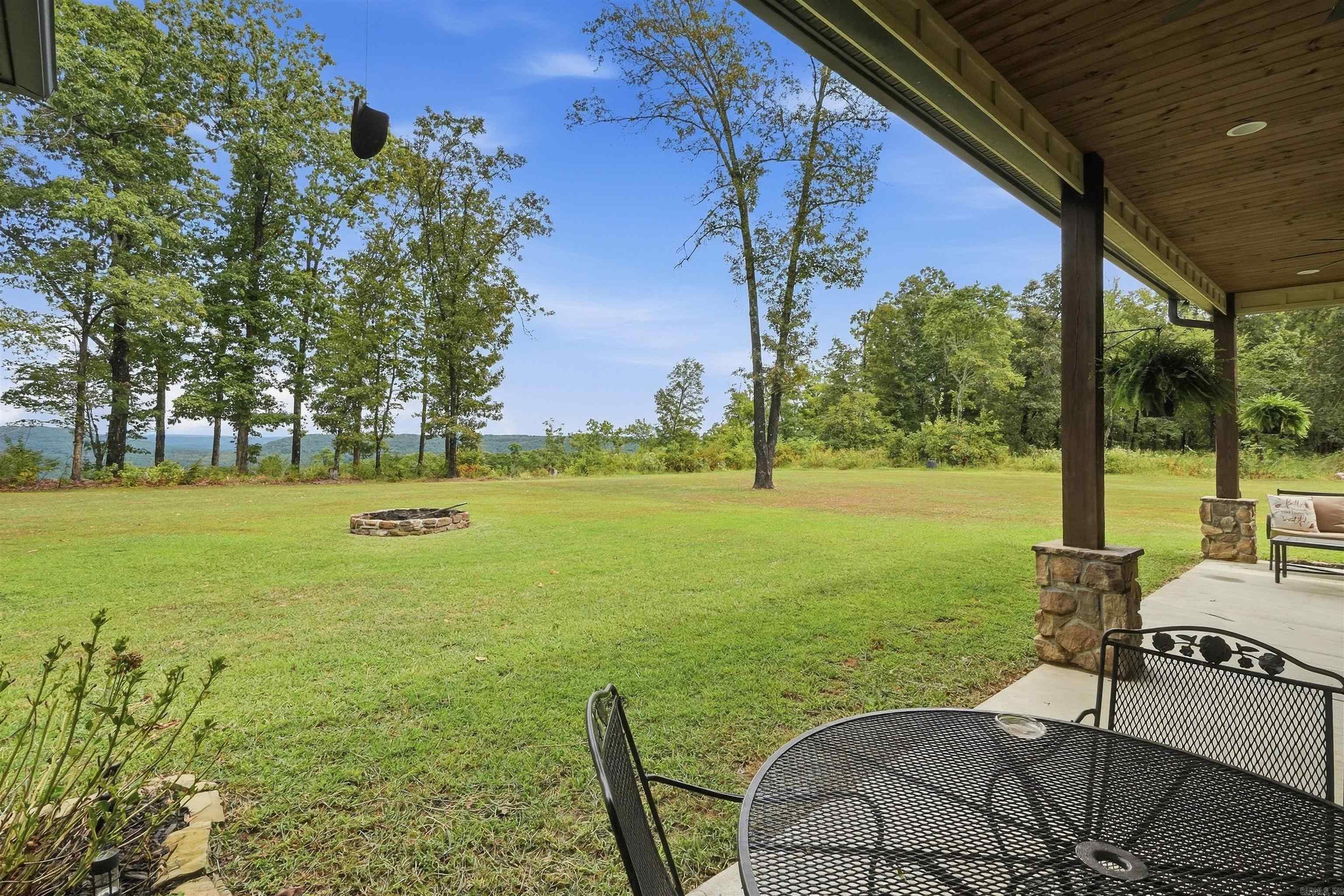 9059 Highway 16 West Clinton, AR 72031