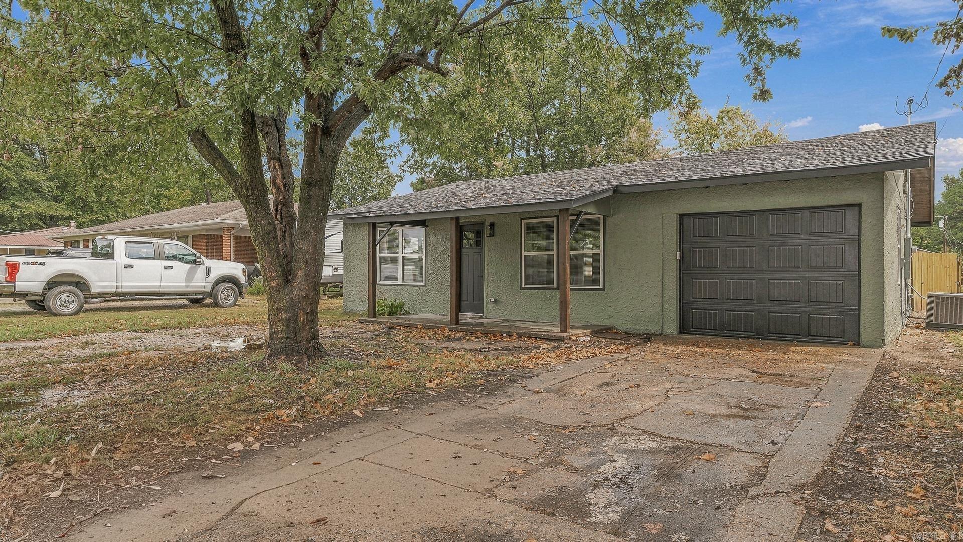 207 S 14th Avenue  Paragould, AR