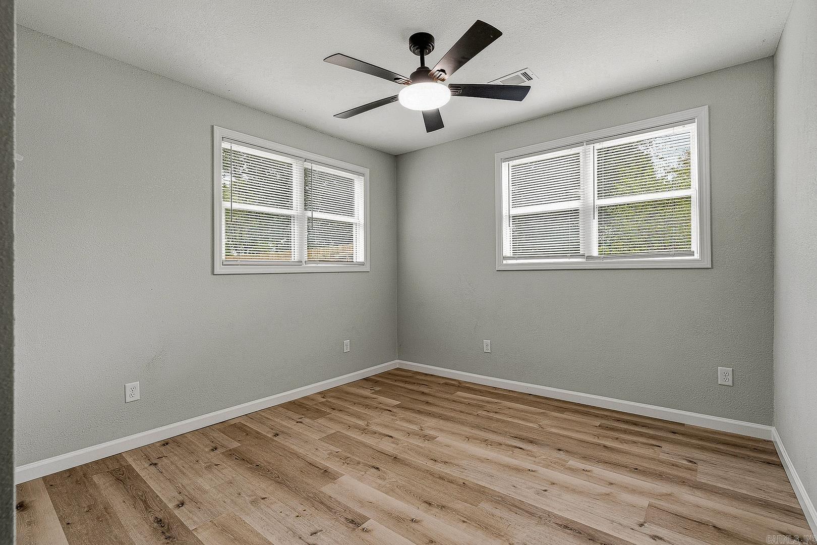 207 S 14th Avenue  Paragould, AR