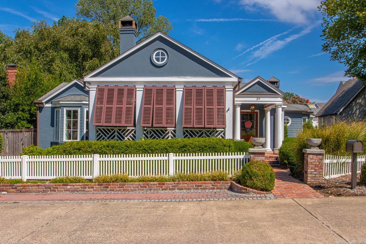 39 ST Johns Place Little Rock, AR 72207
