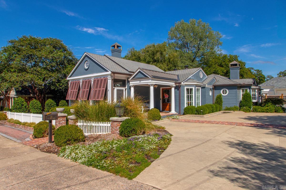 39 ST Johns Place Little Rock, AR 72207