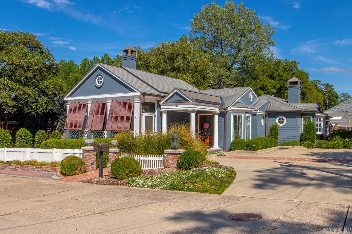 39 ST Johns Place Little Rock, AR 72207