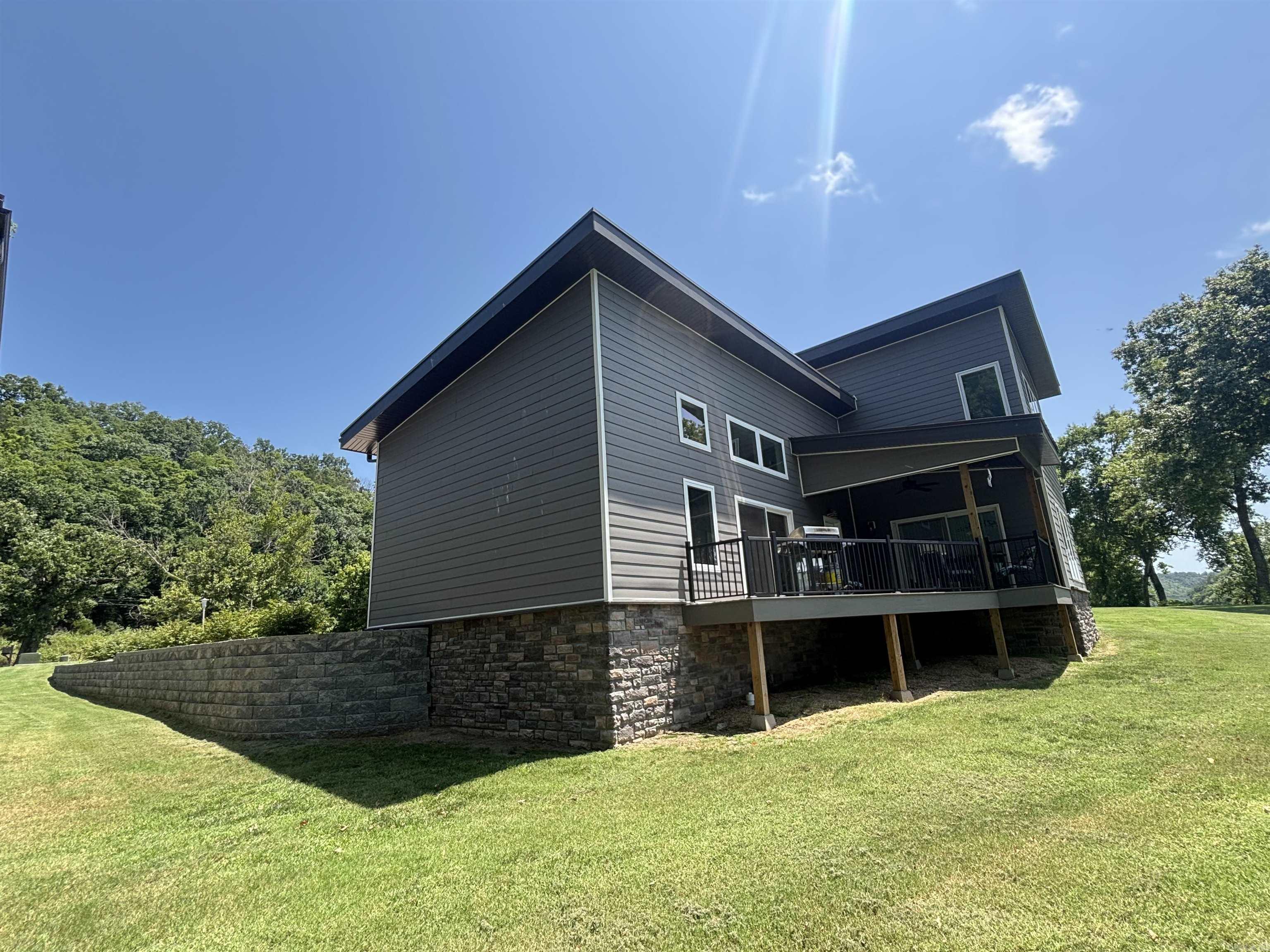 22 Sculpin Lane Cotter, AR 72626