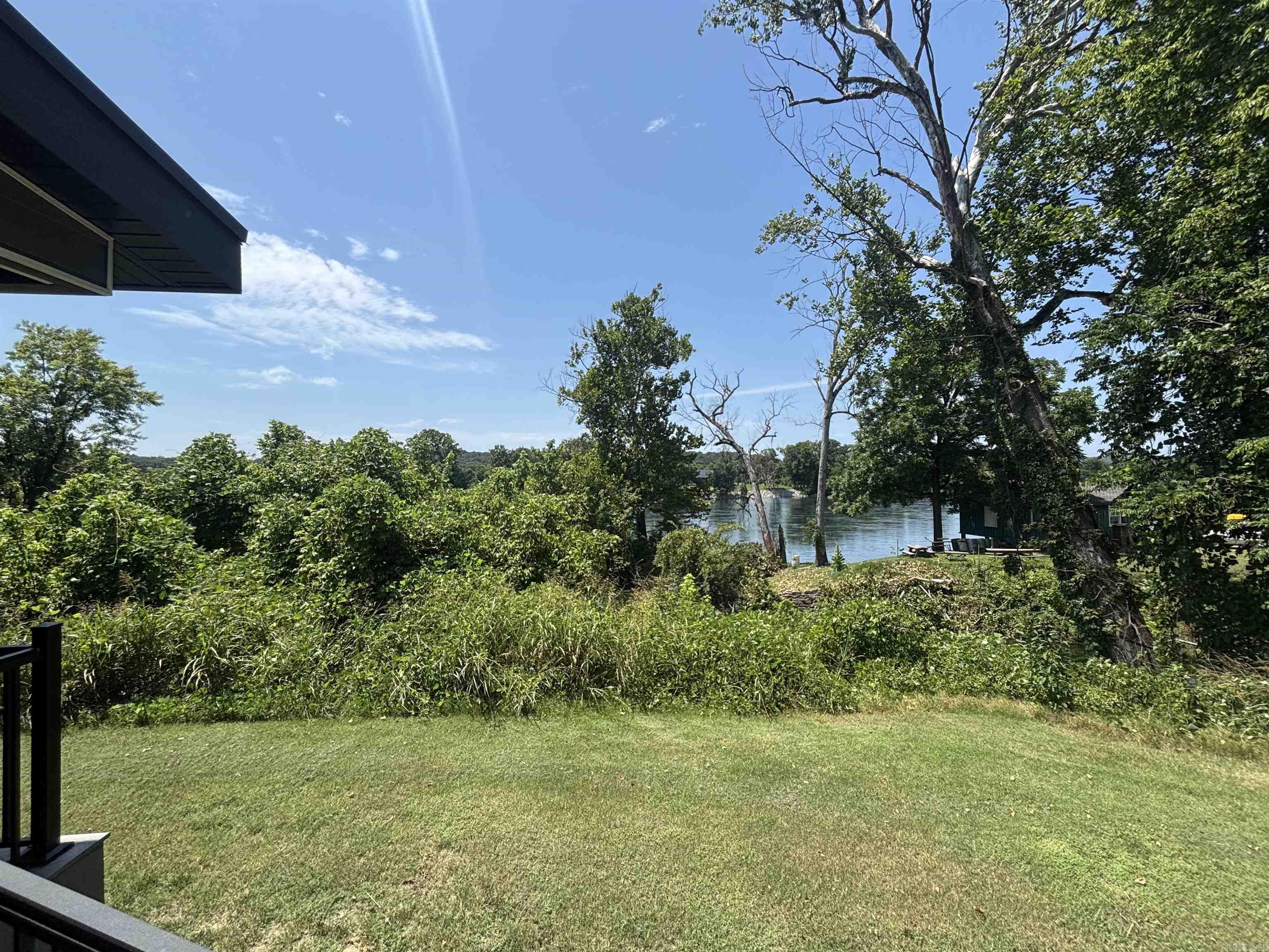 22 Sculpin Lane Cotter, AR 72626