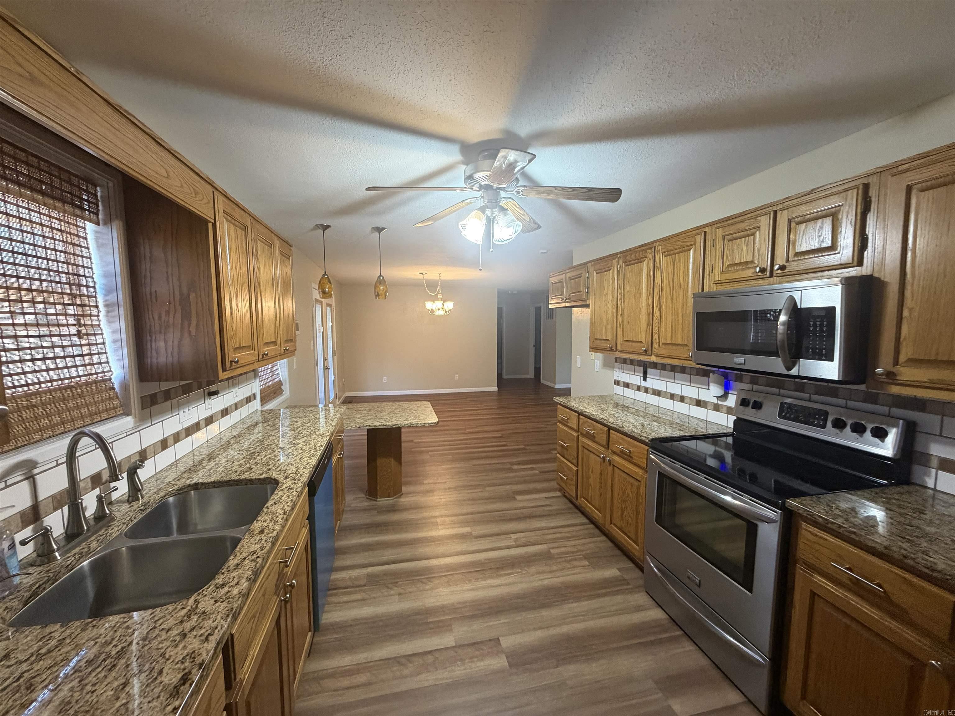 905 W Unity Road  Paragould, AR