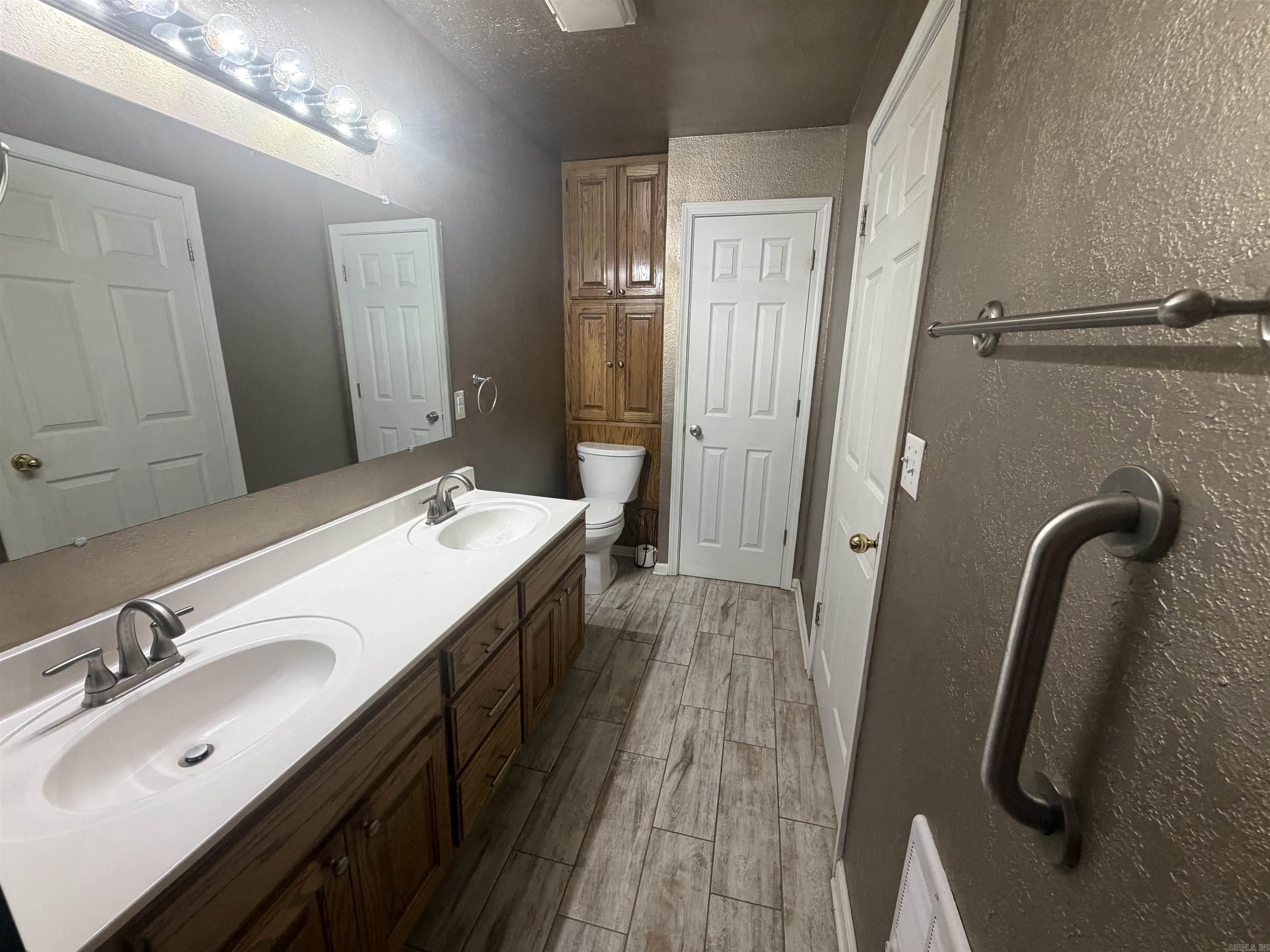 905 W Unity Road  Paragould, AR
