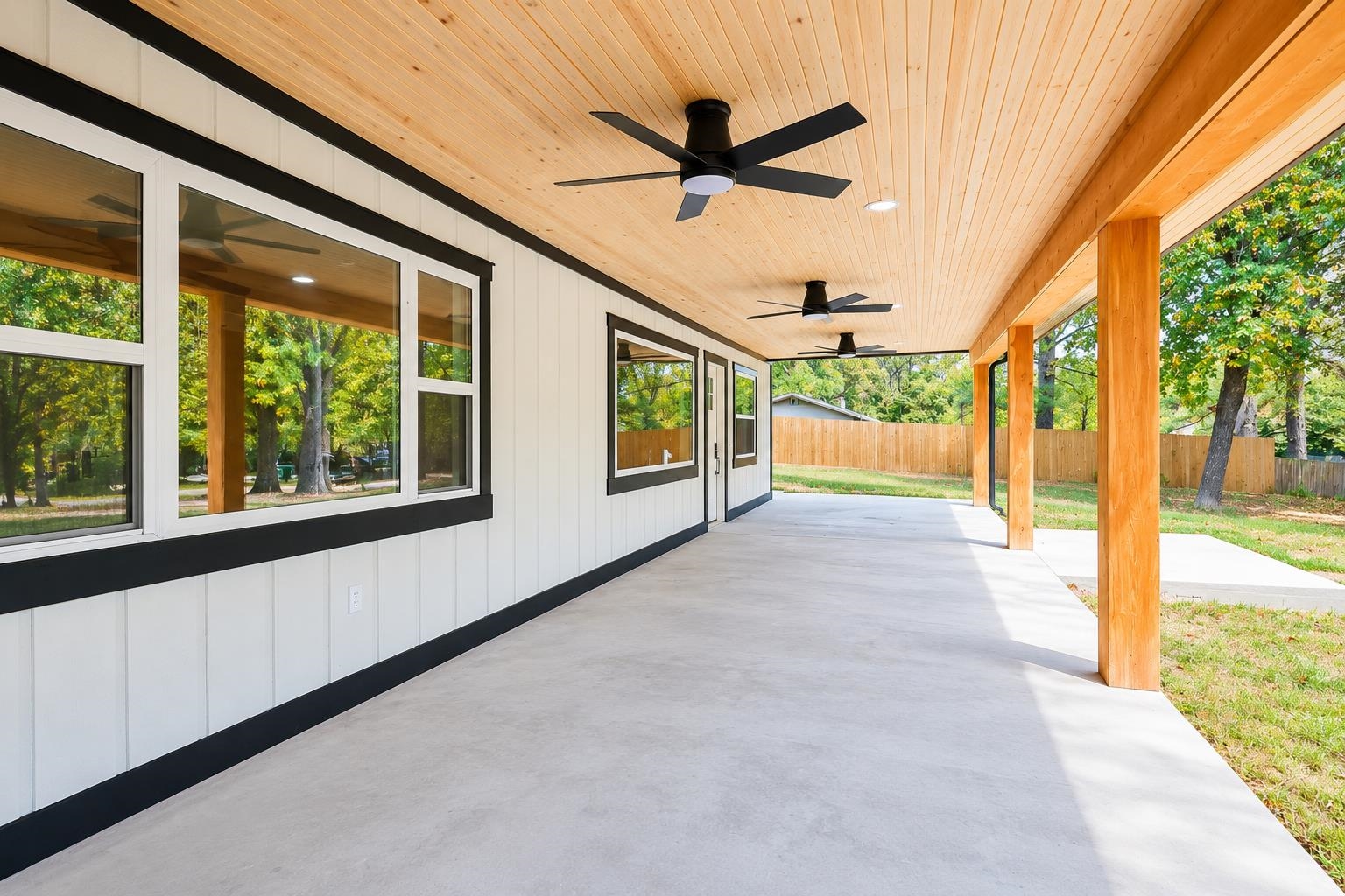 170 Hickory Street  Pineville, AR