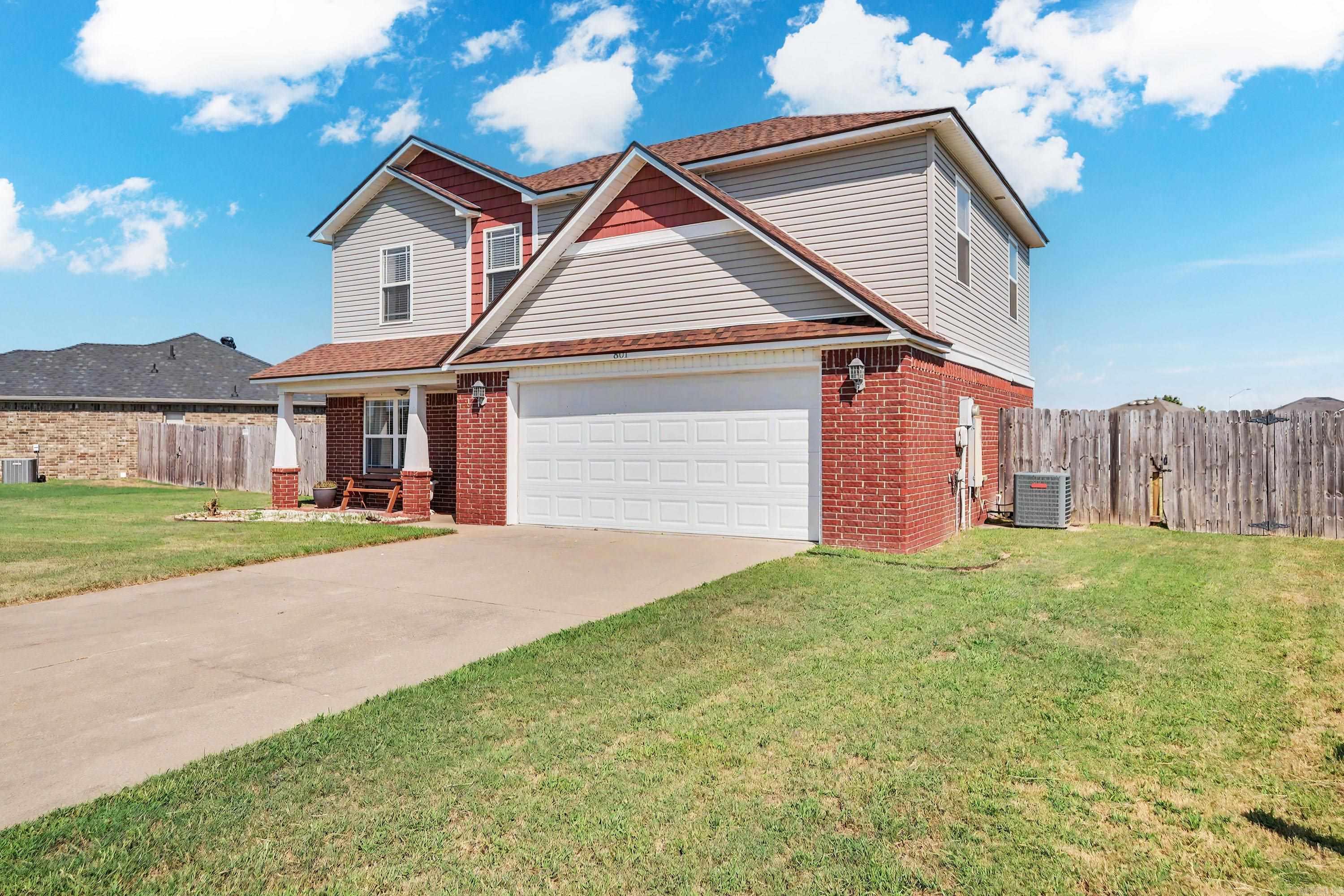 801 Anemone Drive — photo 2