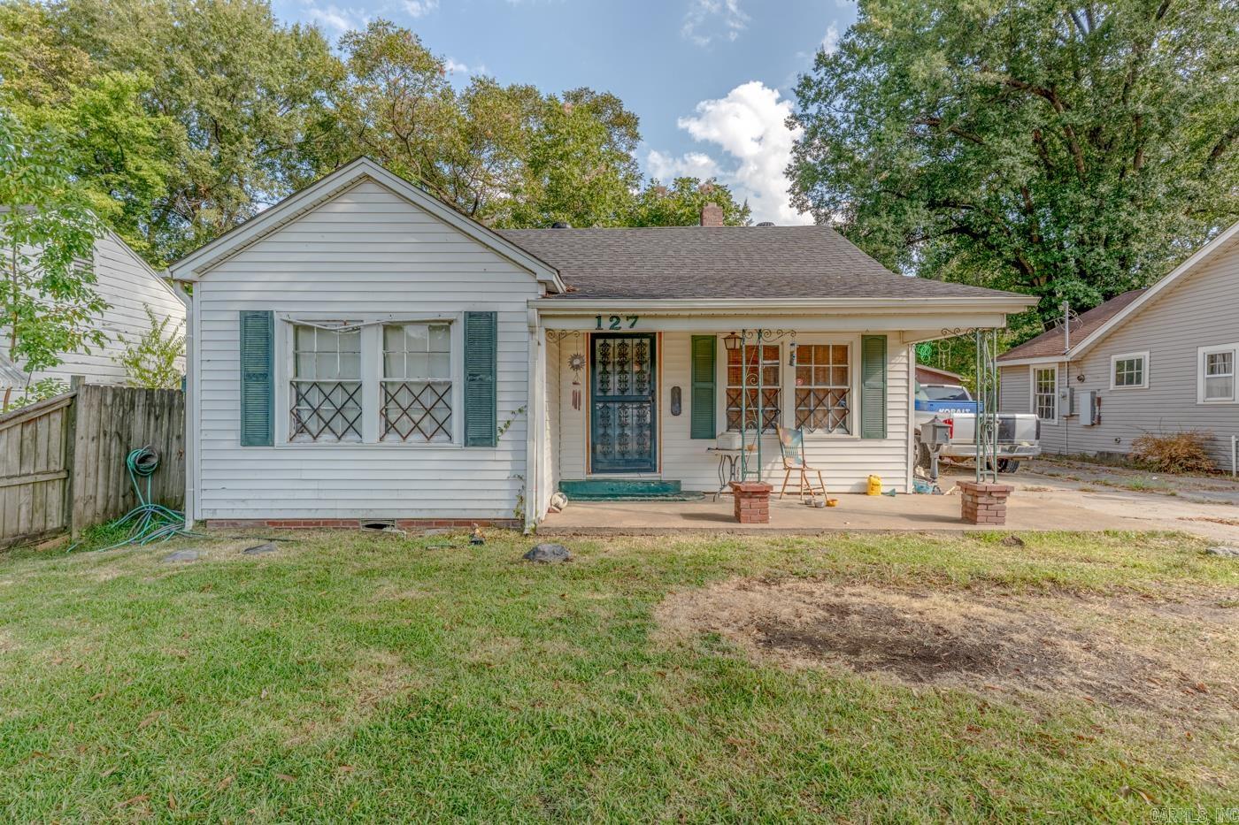 127 W Danner Avenue  West Memphis, AR