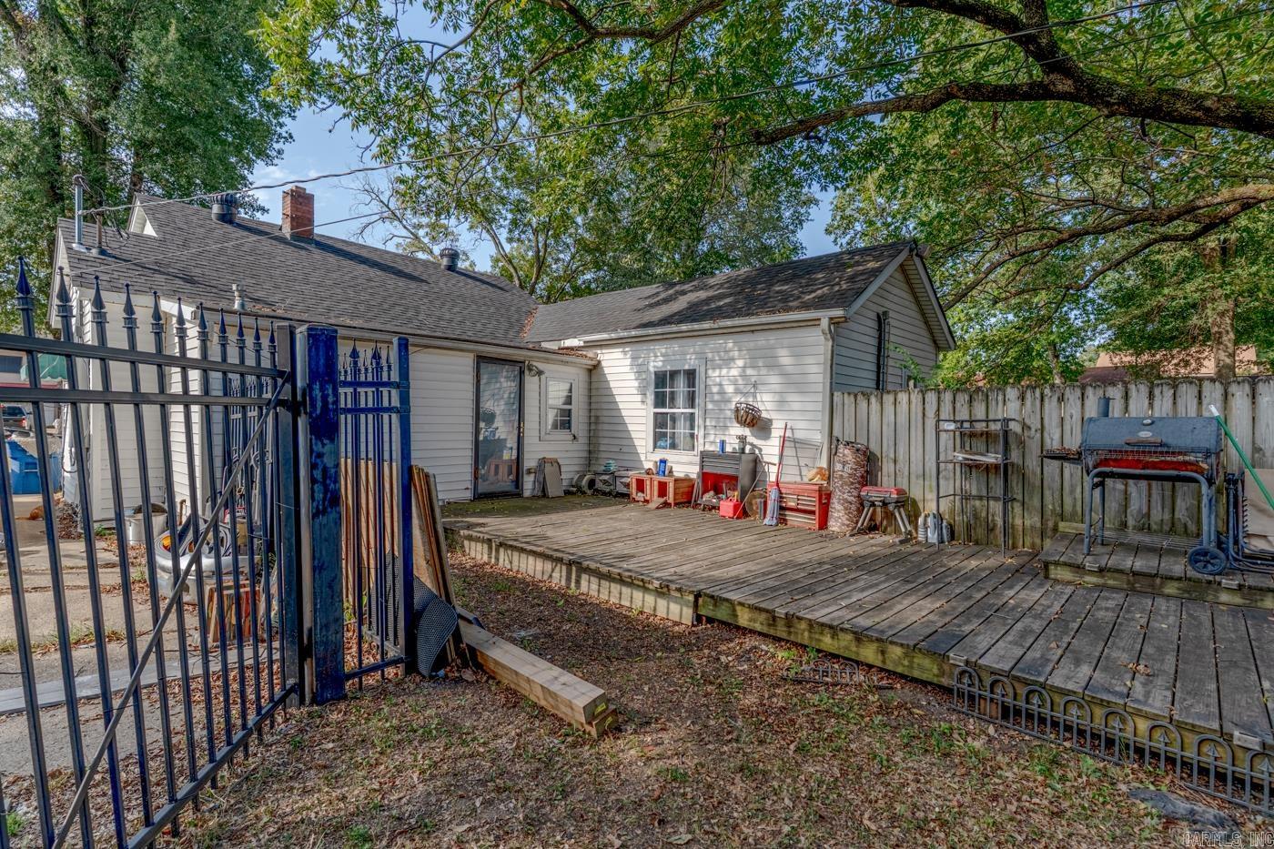 127 W Danner Avenue  West Memphis, AR