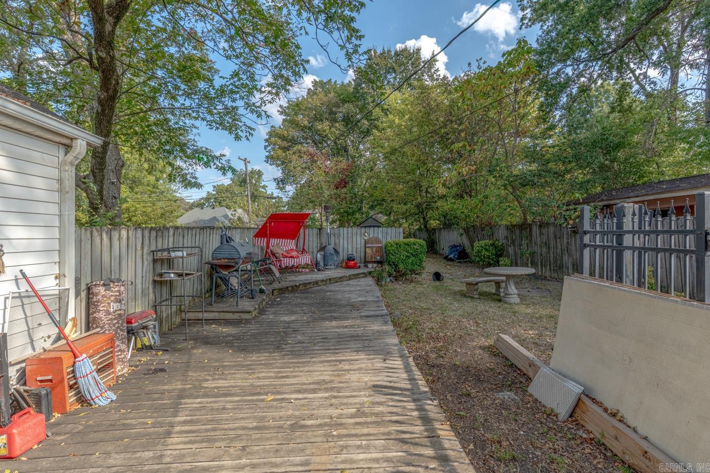 127 W Danner Avenue  West Memphis, AR
