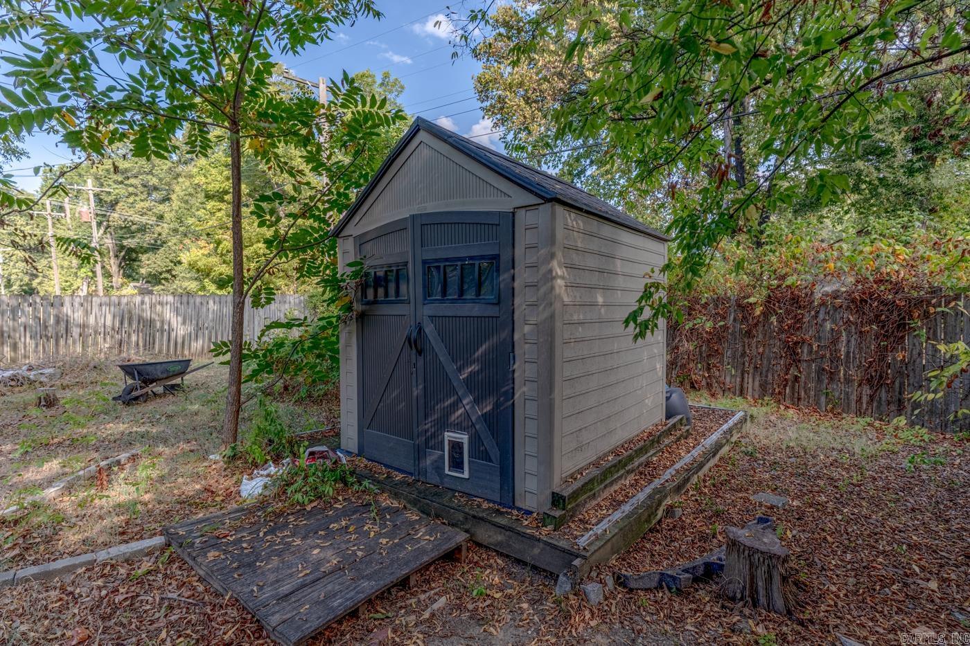 127 W Danner Avenue  West Memphis, AR