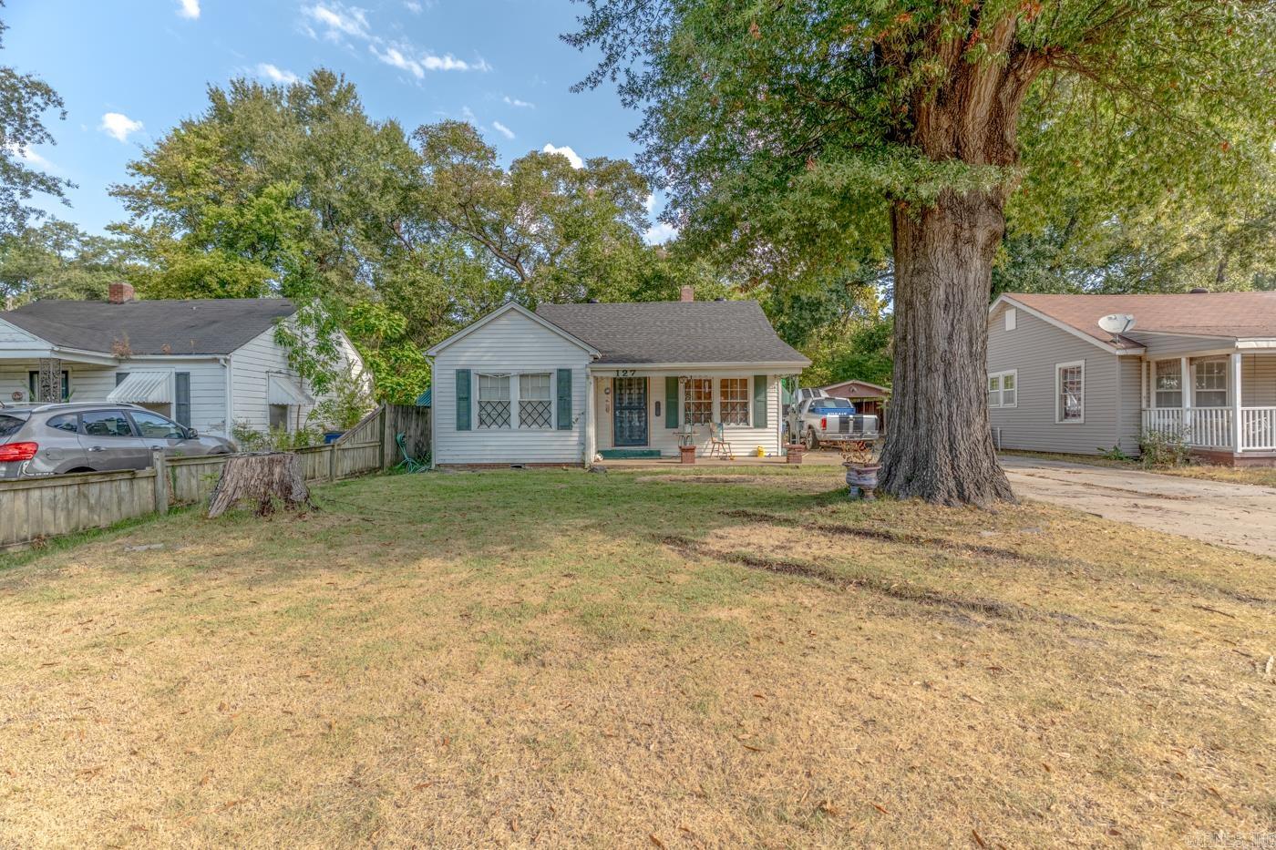 127 W Danner Avenue  West Memphis, AR