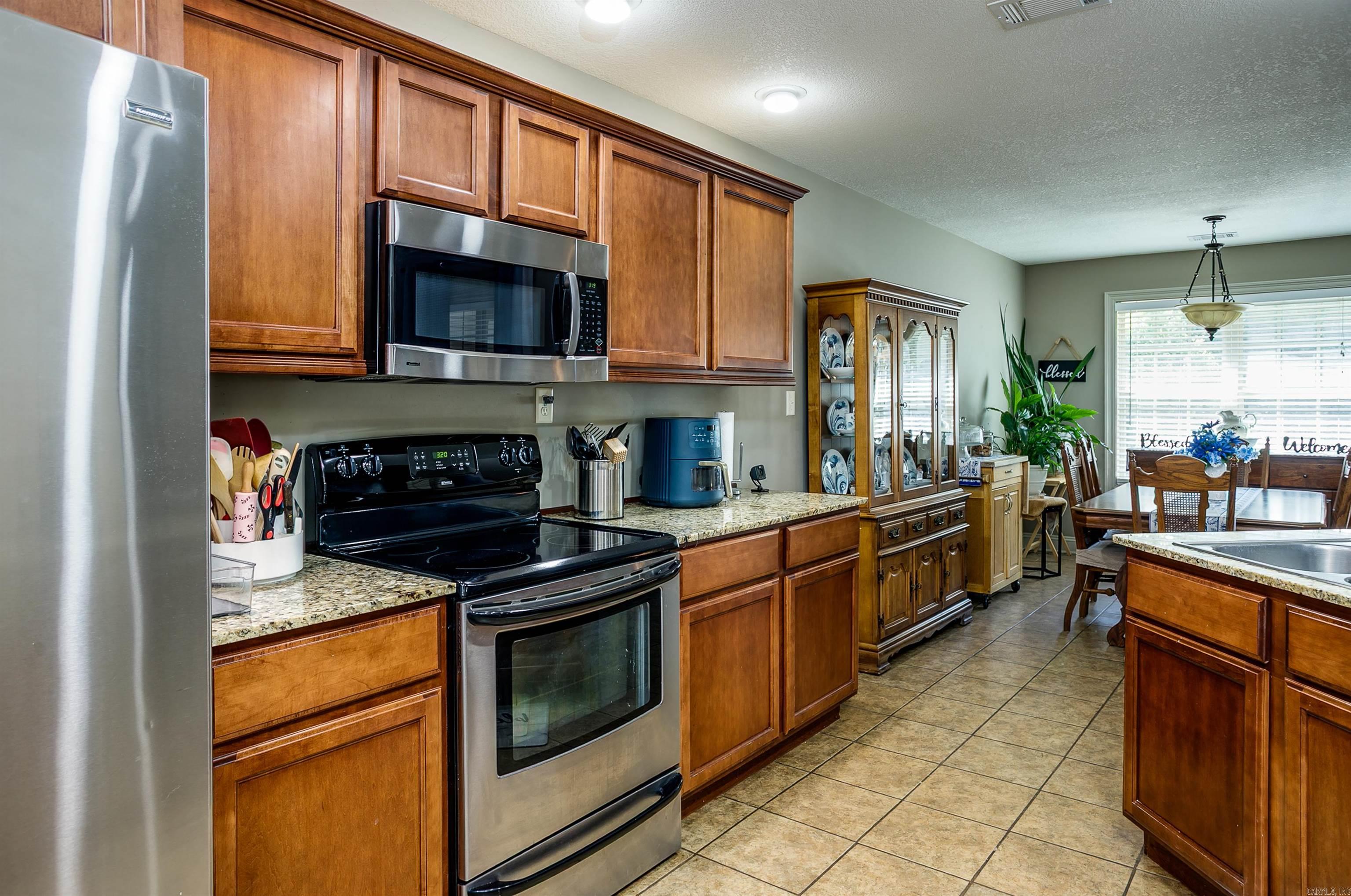 6037 Prairie Meadow Jonesboro, AR 72404