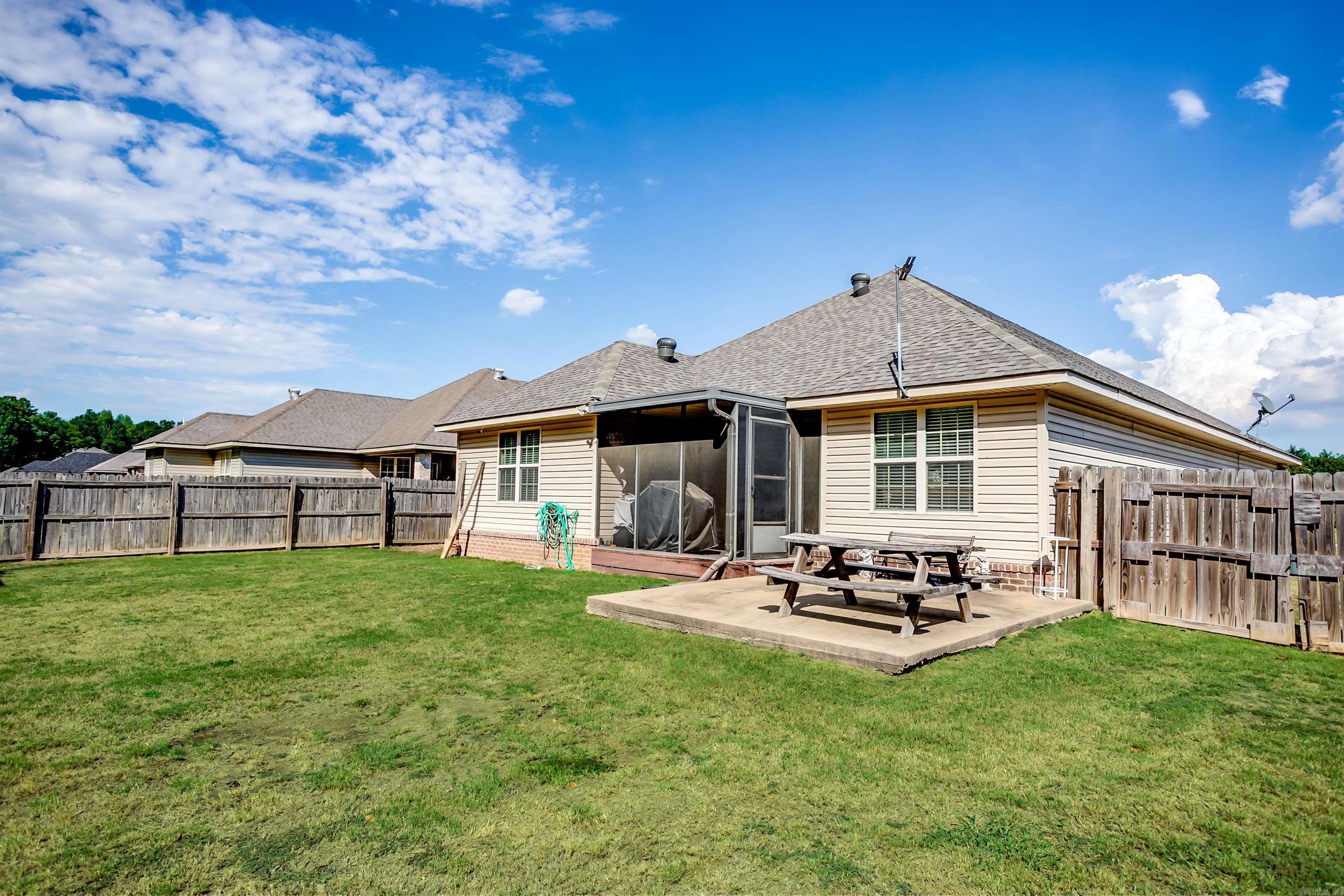 6037 Prairie Meadow Jonesboro, AR 72404