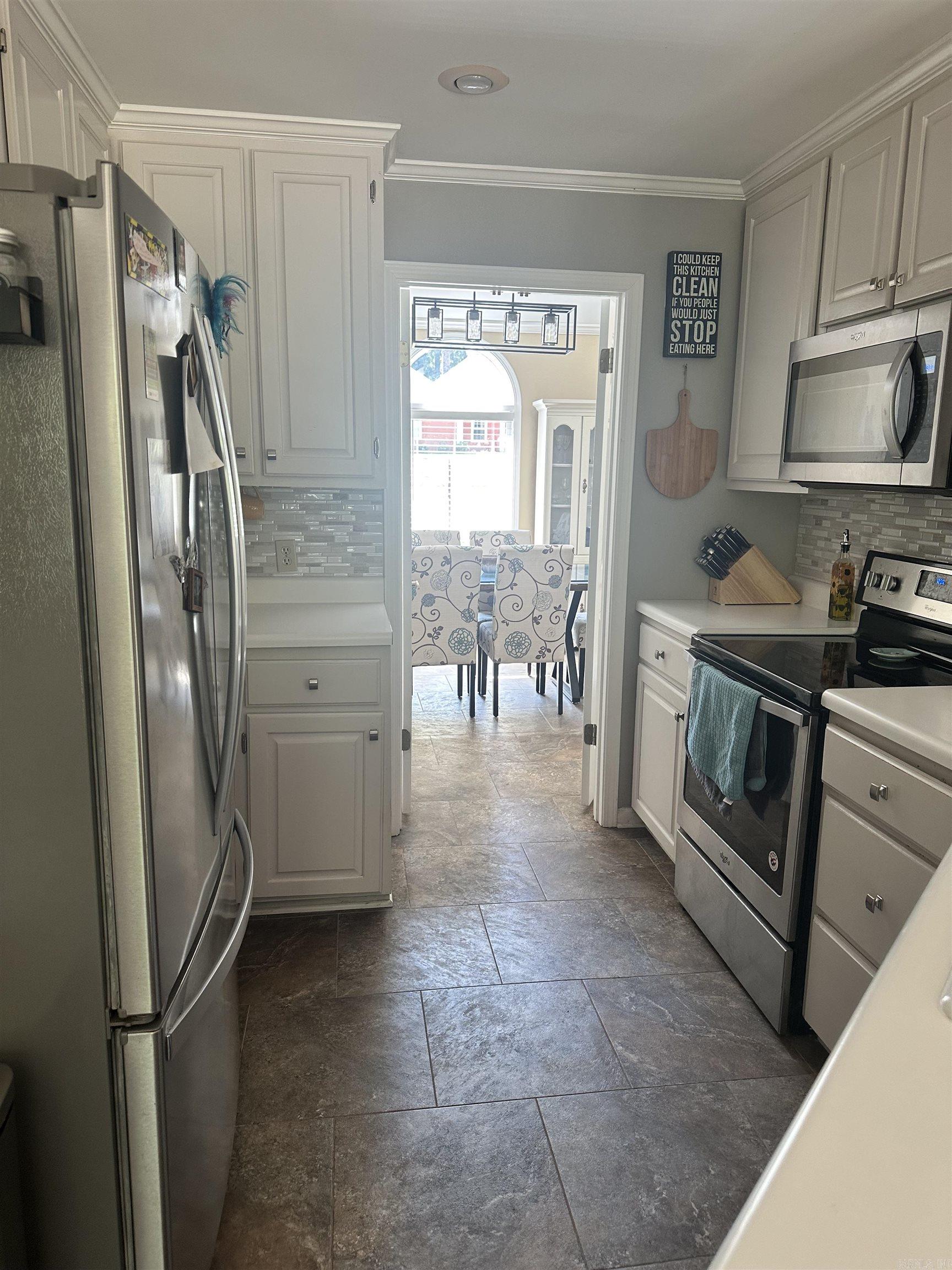 1887 Montrose  Forrest City, AR