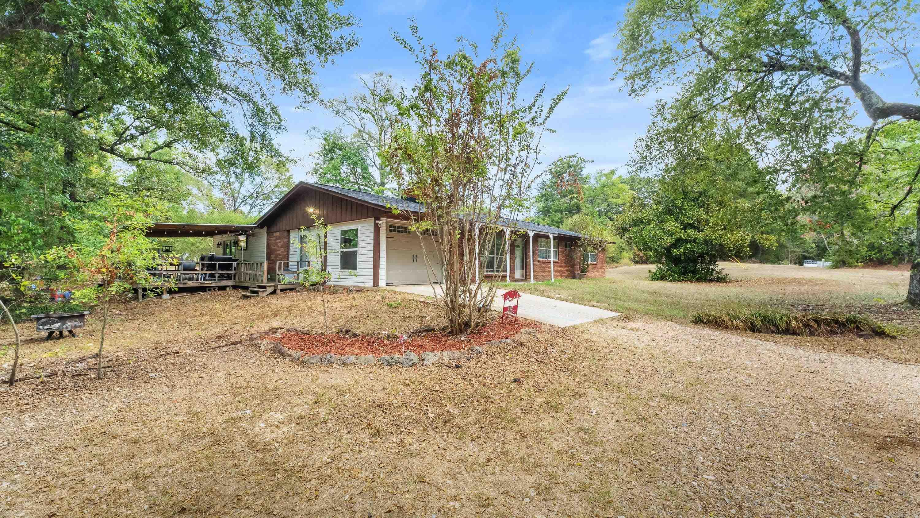 220 AR-355 E  Hope, AR