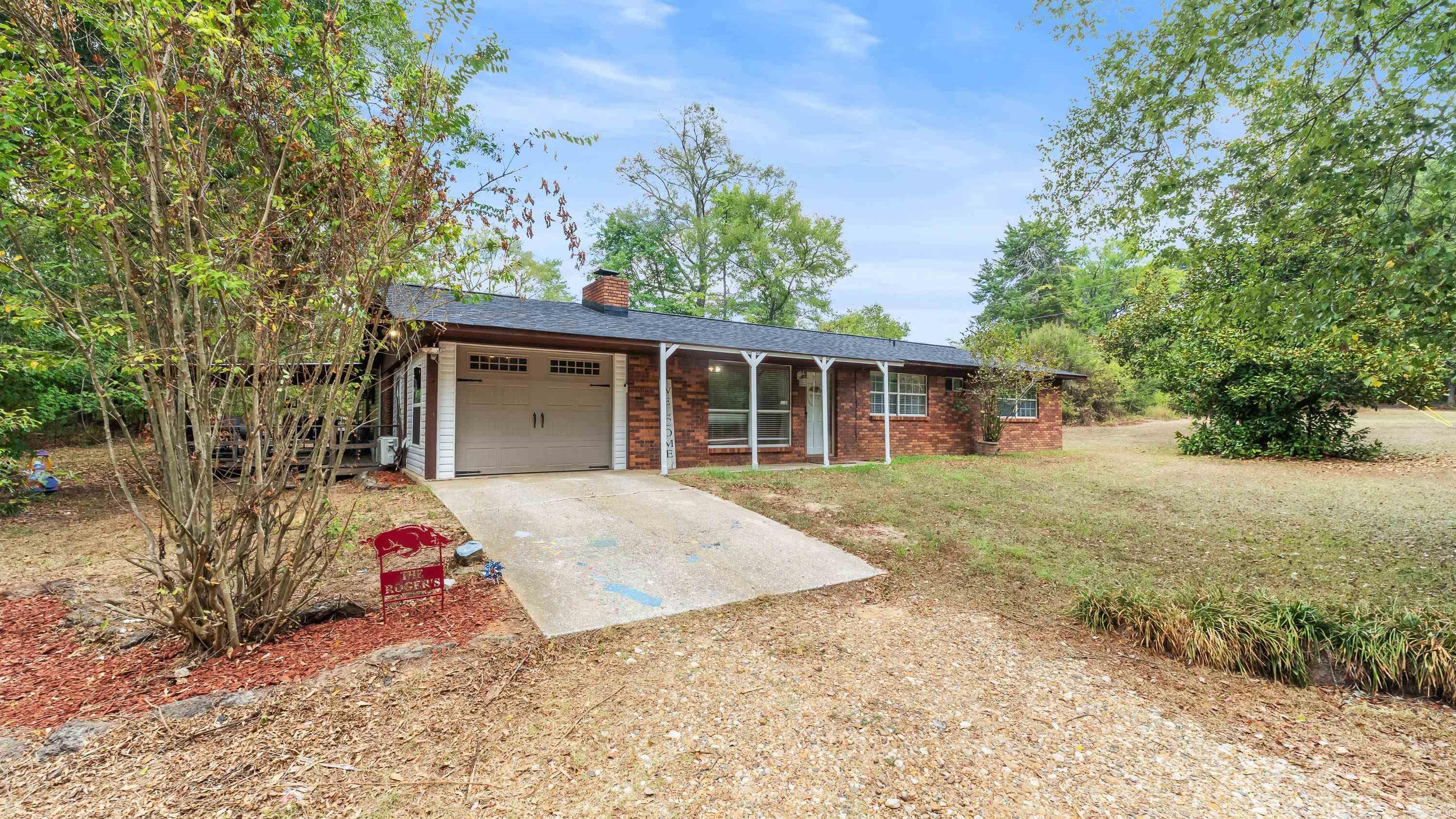 220 AR-355 E  Hope, AR