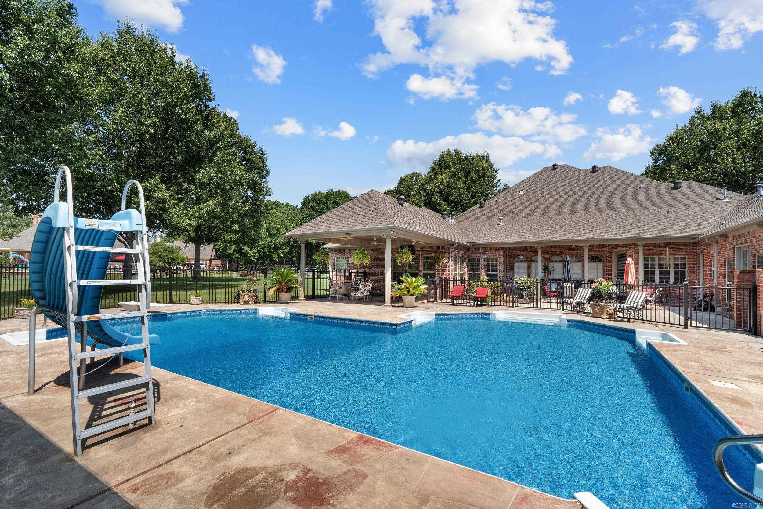 5 Westin Drive Conway, AR 72034