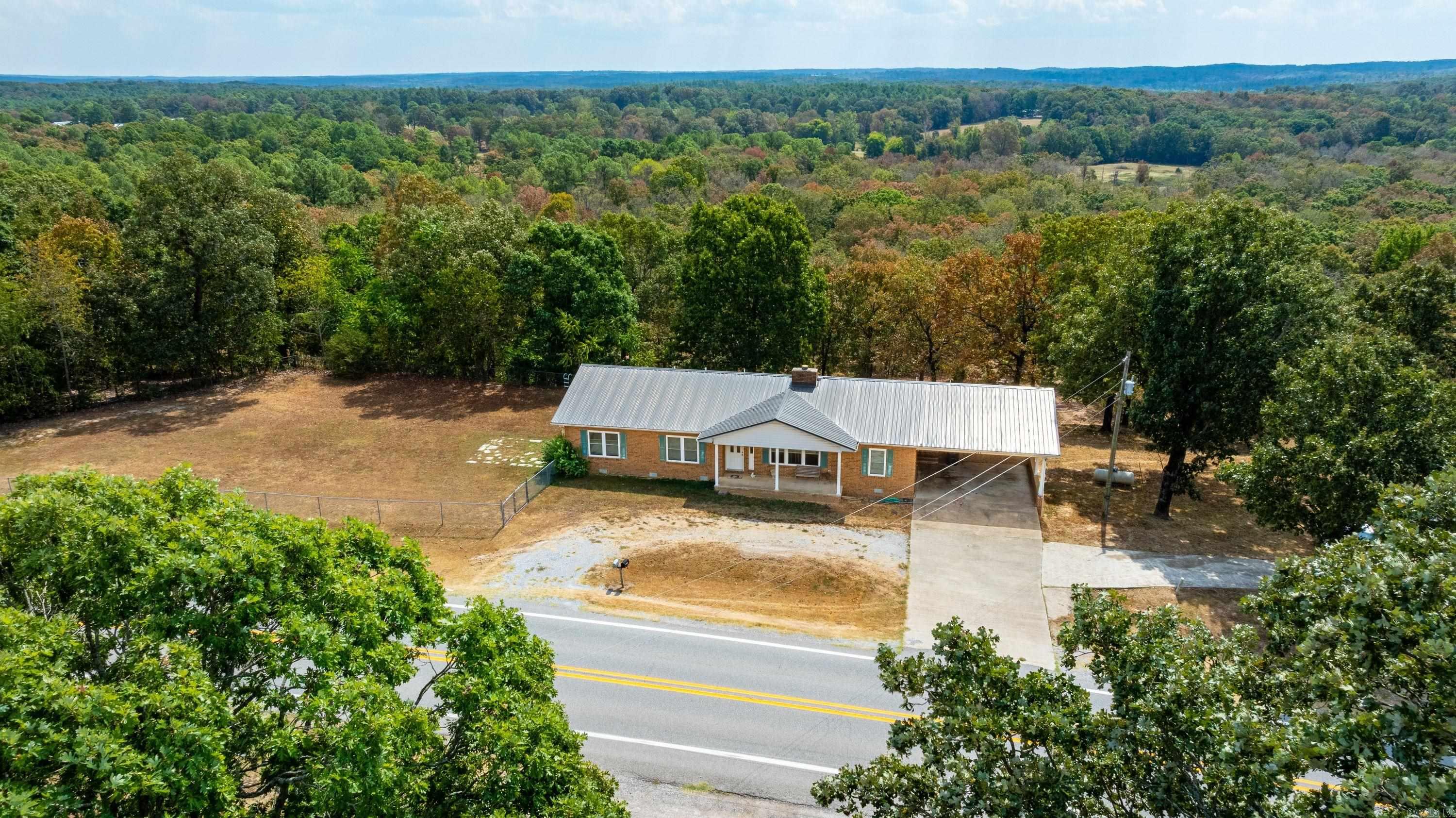 511 AR HWY 115  Cave City, AR