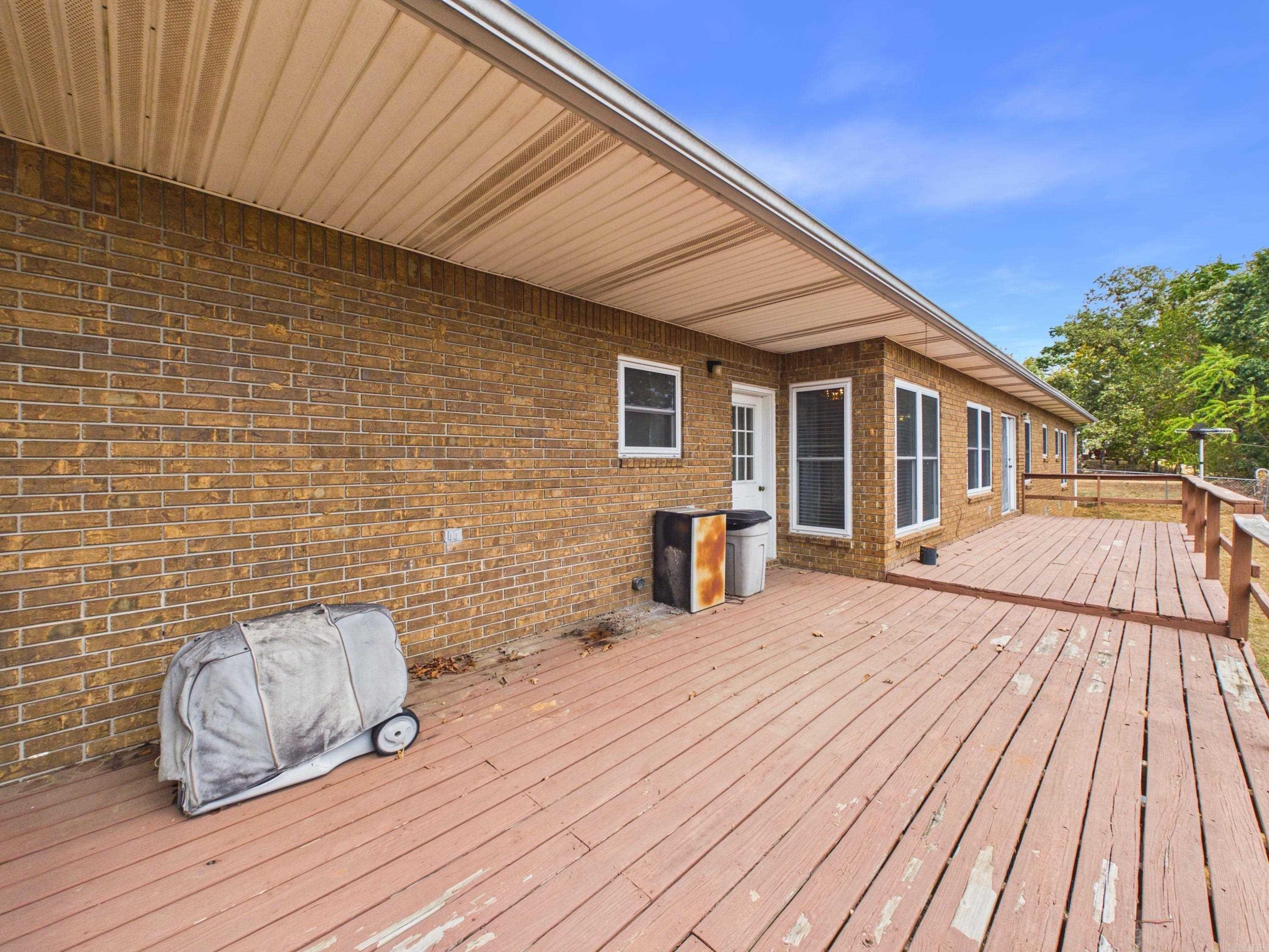511 AR HWY 115  Cave City, AR