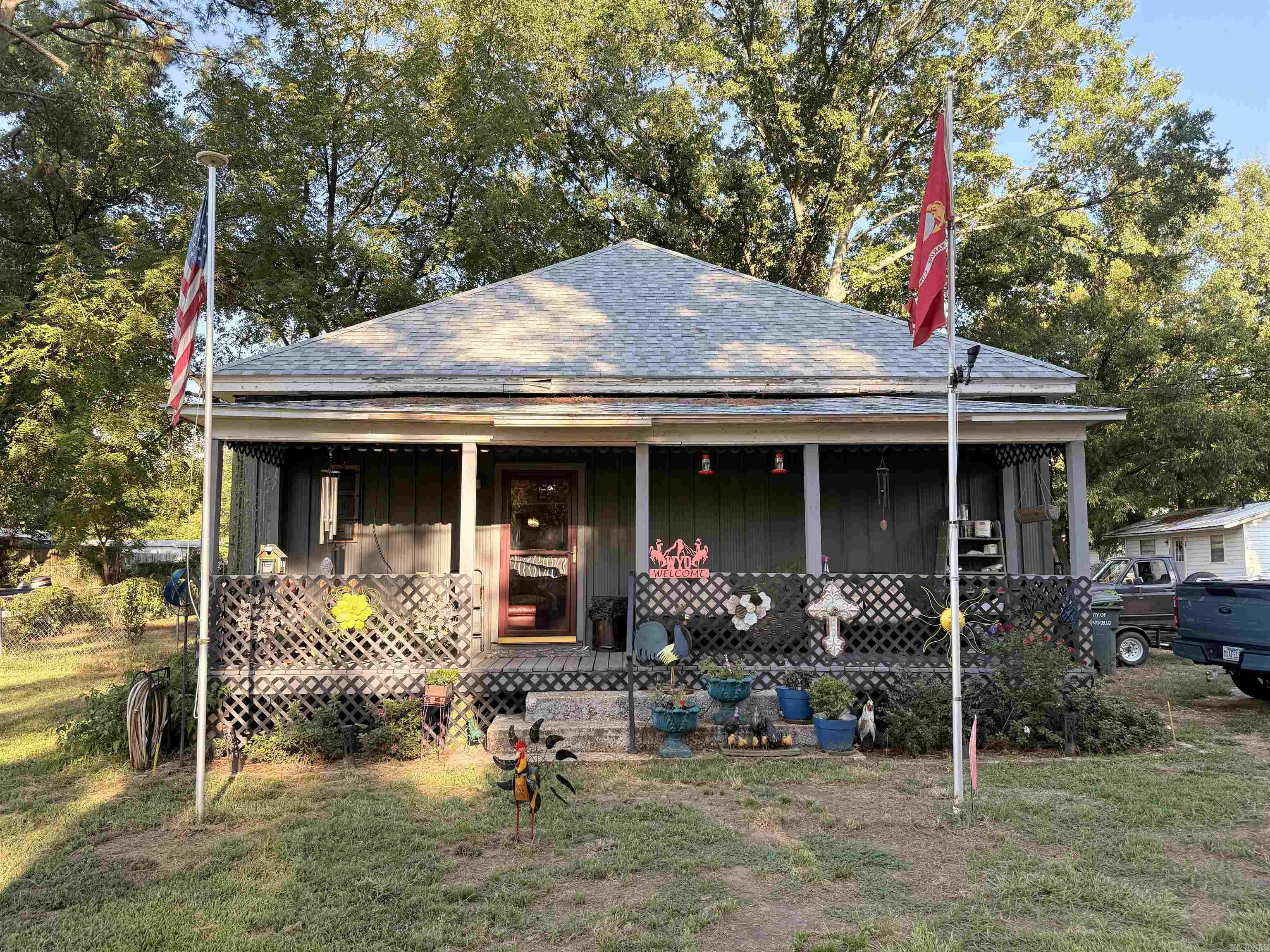 333 S Pine  Monticello, AR