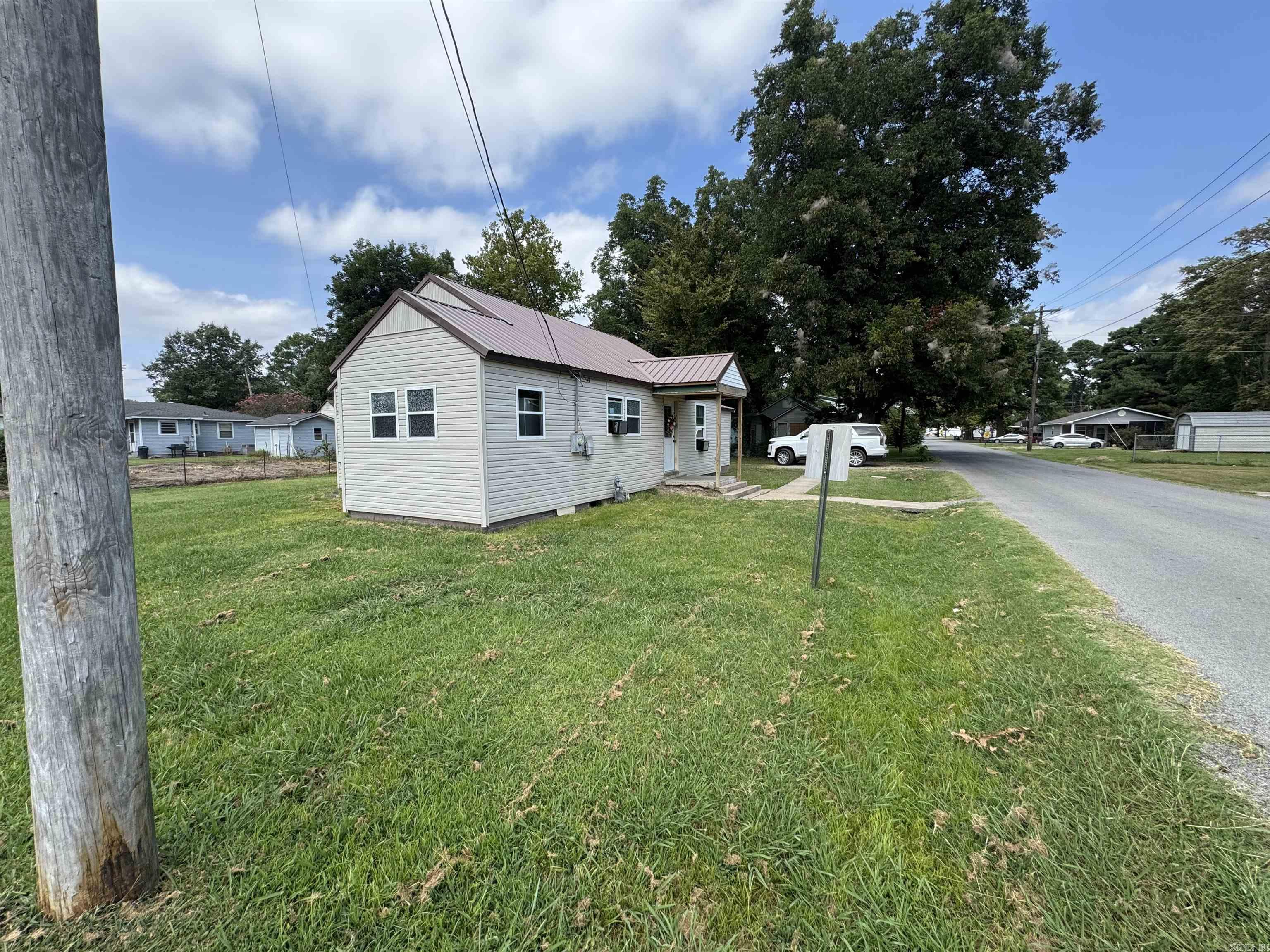 487 S Garfield  Piggott, AR