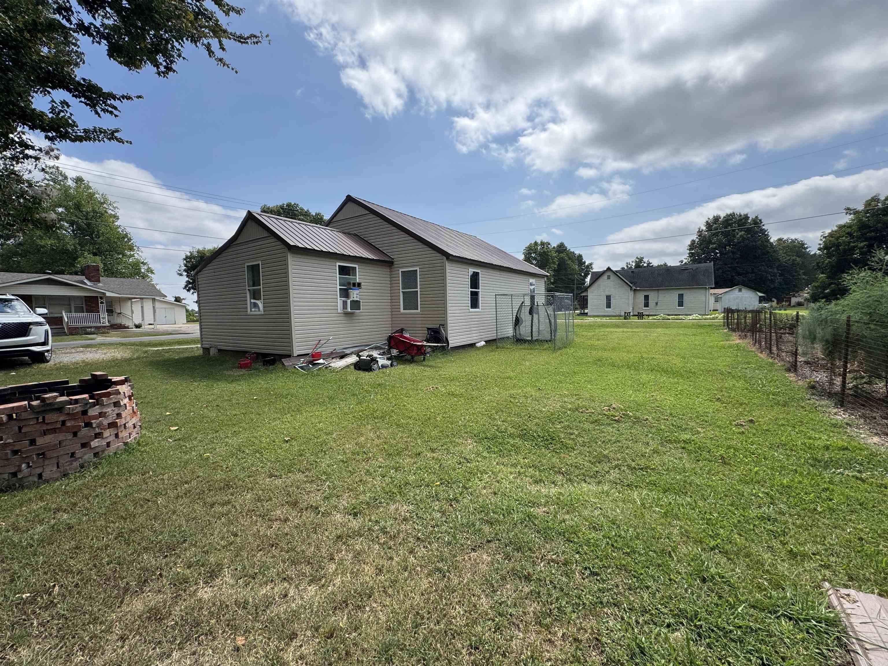 487 S Garfield  Piggott, AR