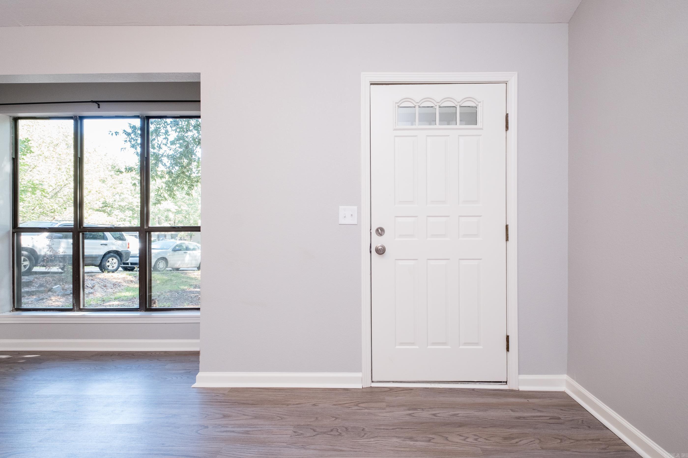 5 Smoking Oaks  Maumelle, AR