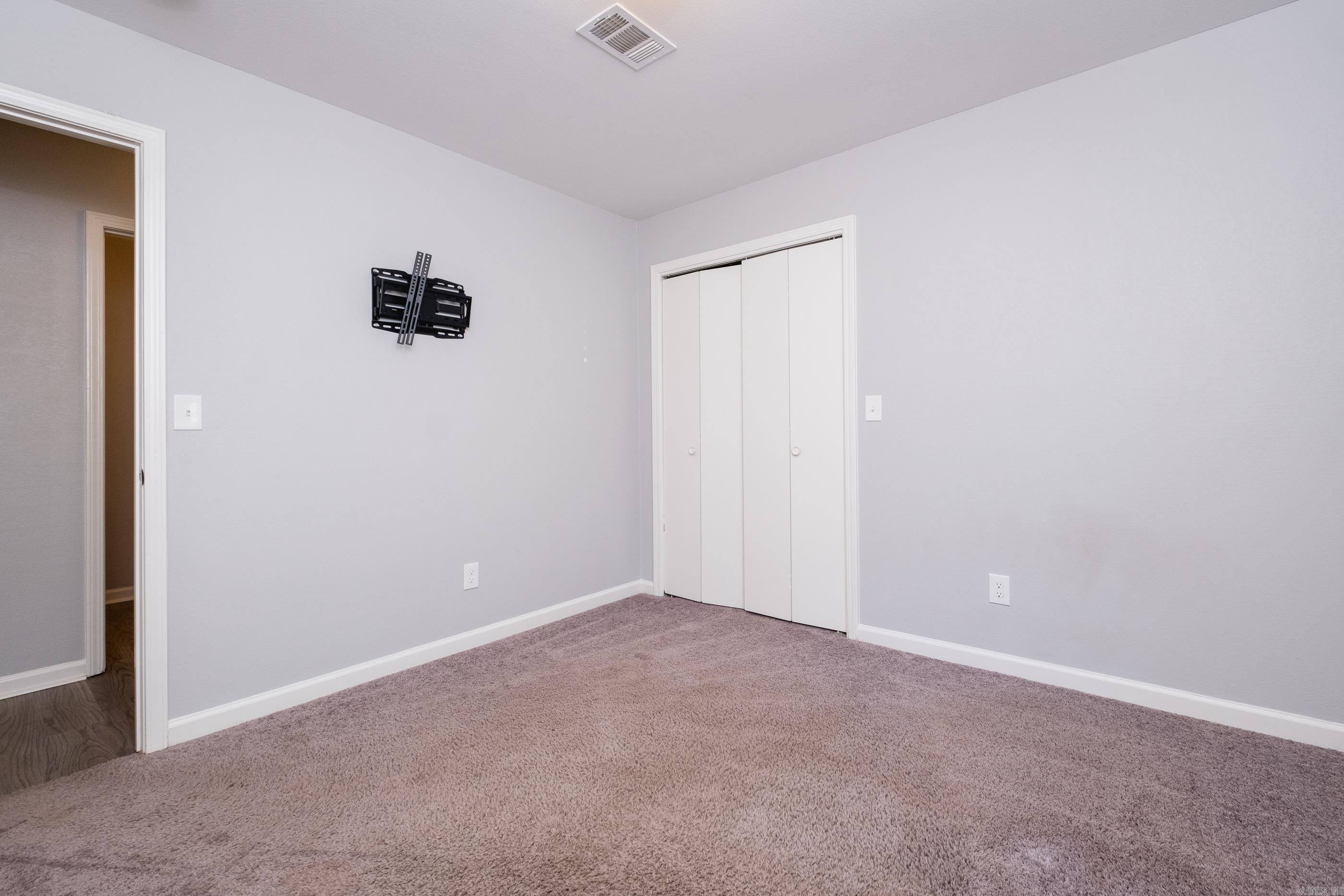 5 Smoking Oaks  Maumelle, AR