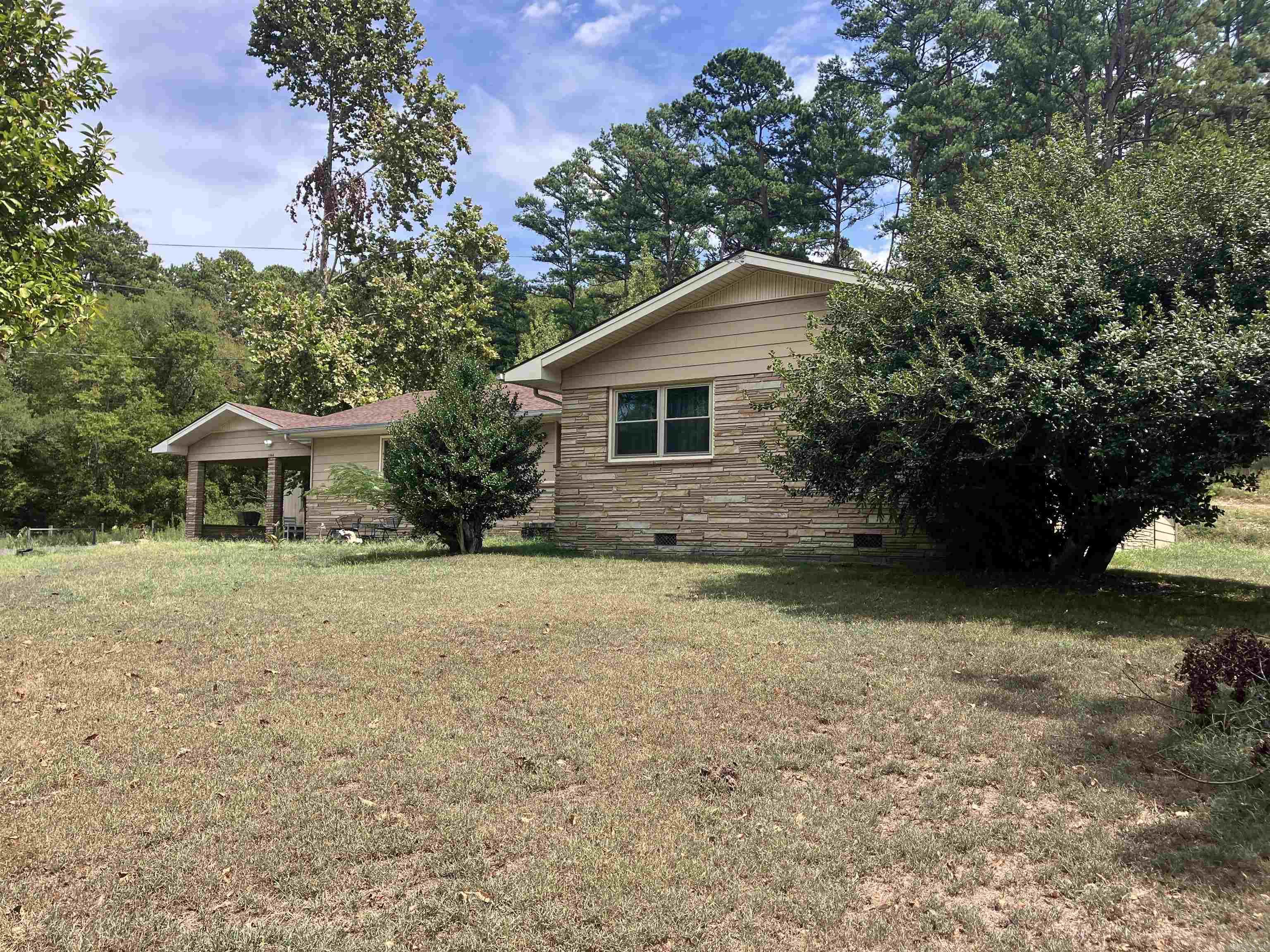 1068 Hwy 27S  Mount Ida, AR
