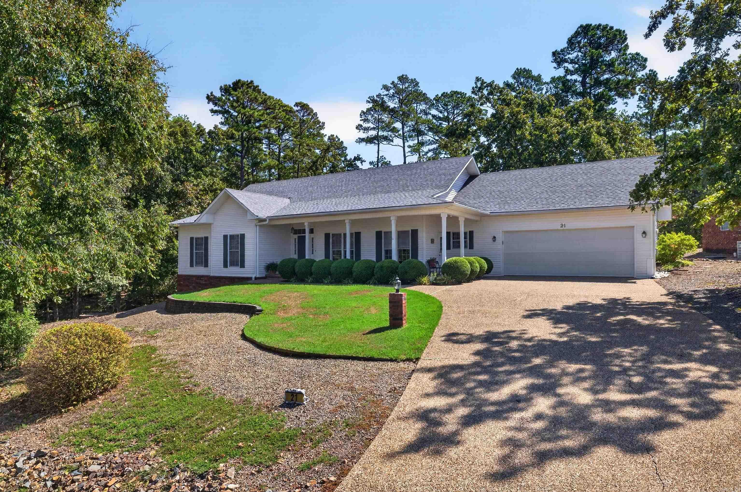 21  Faisan Way  Hot Springs Village, AR