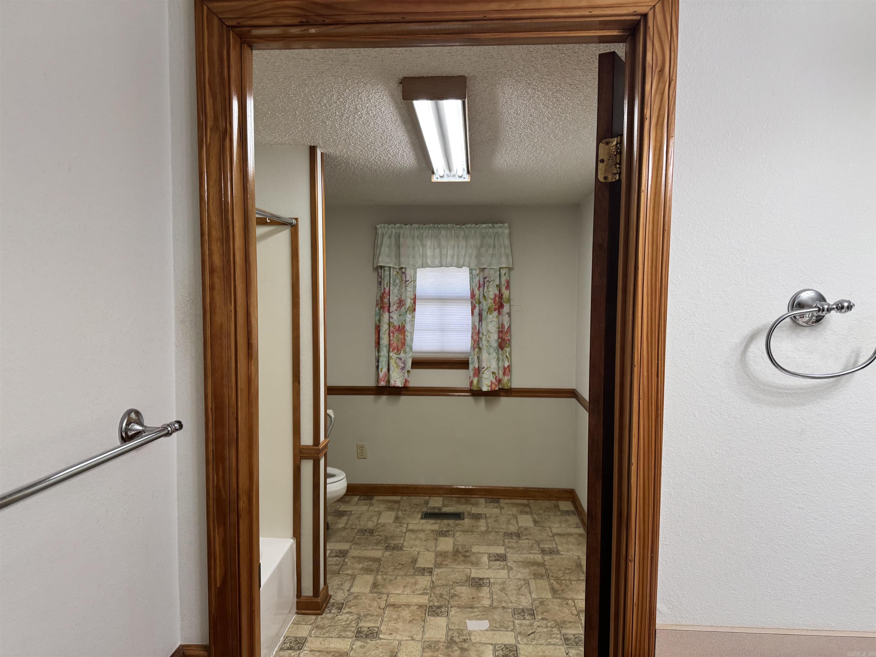 1902 Red Wagon Rd  Traskwood, AR