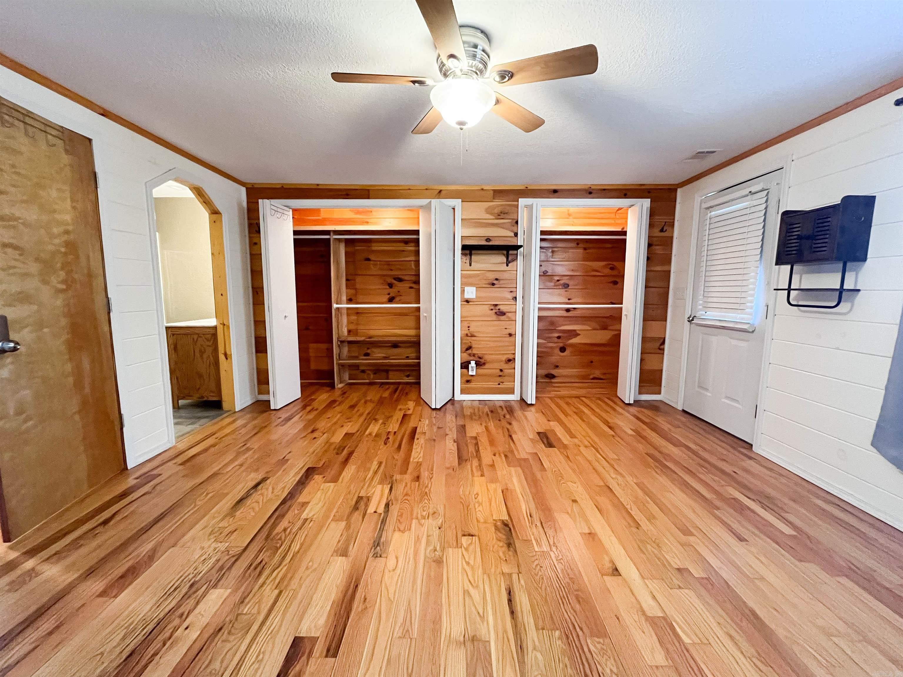 1145 Broadleaf Rd Road
