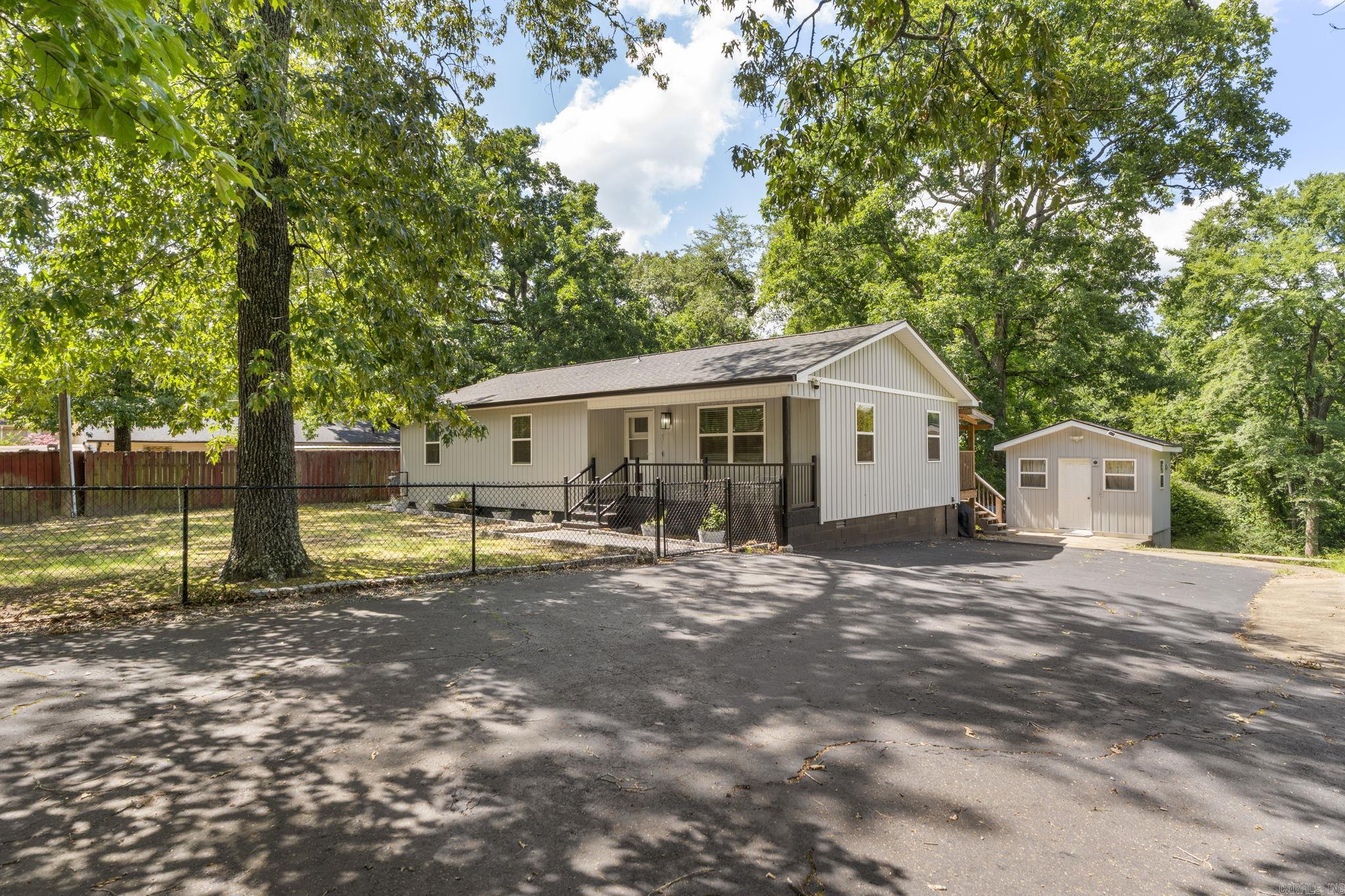 703 Euclid  Hot Springs, AR