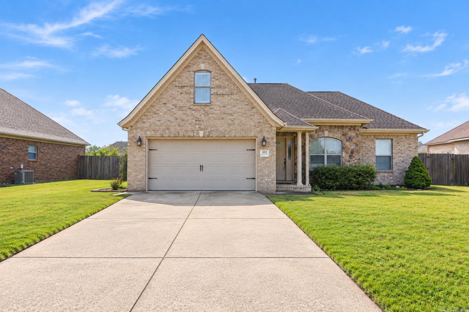 902  Rue Le Maison  Marion, AR