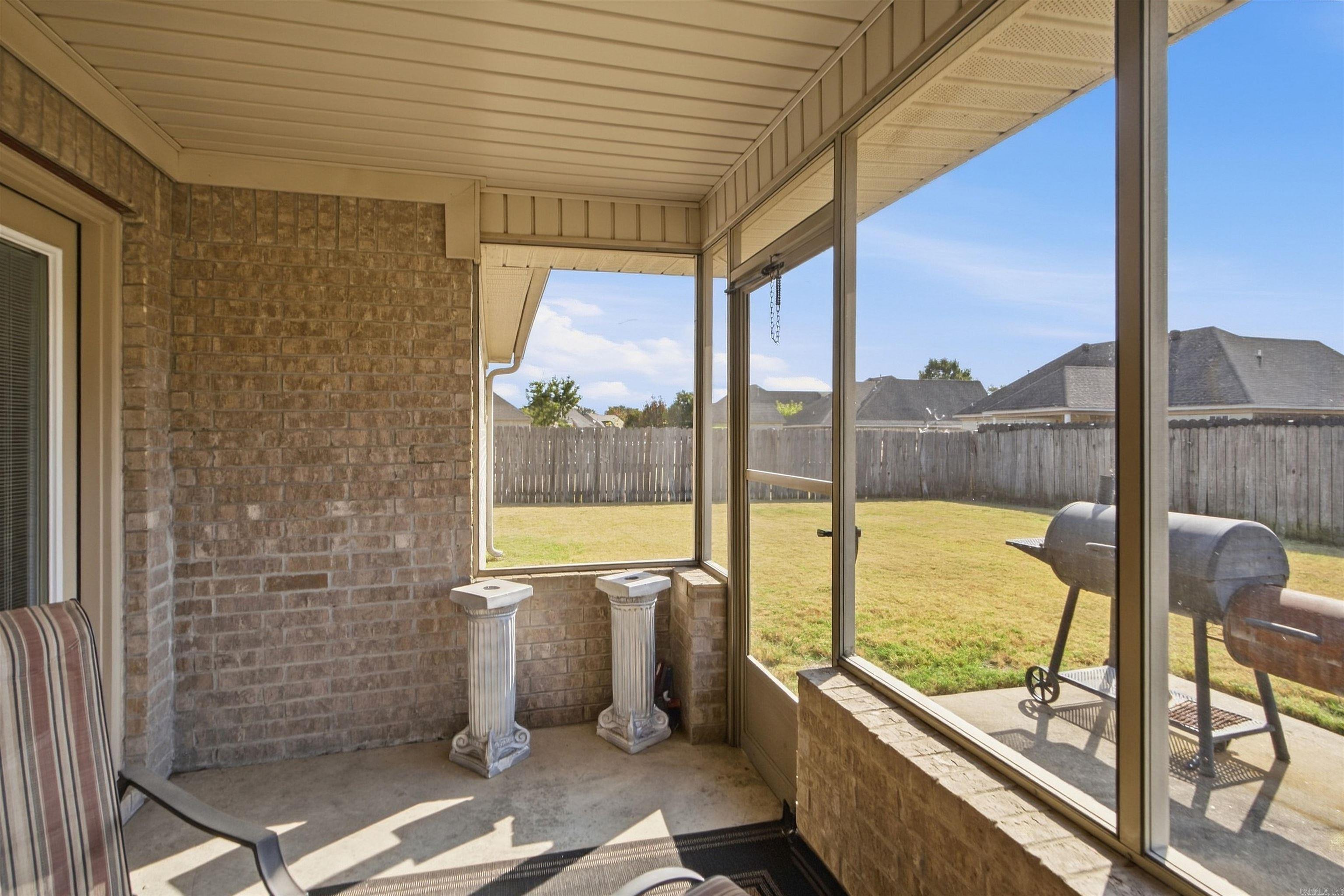 902 Rue Le Maison  Marion, AR